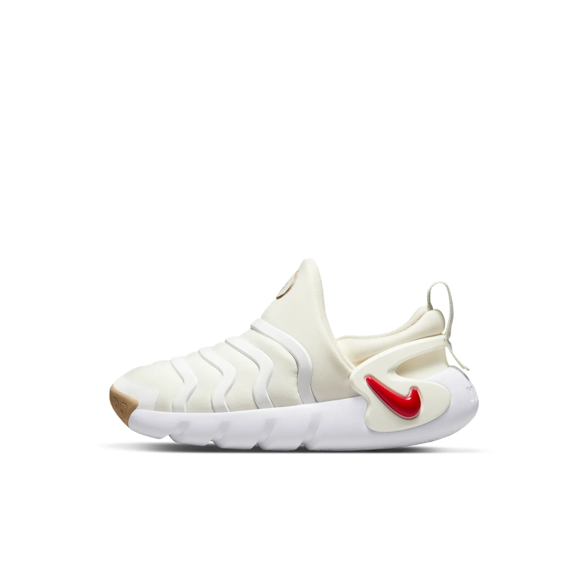 Nike Dynamo Go SE