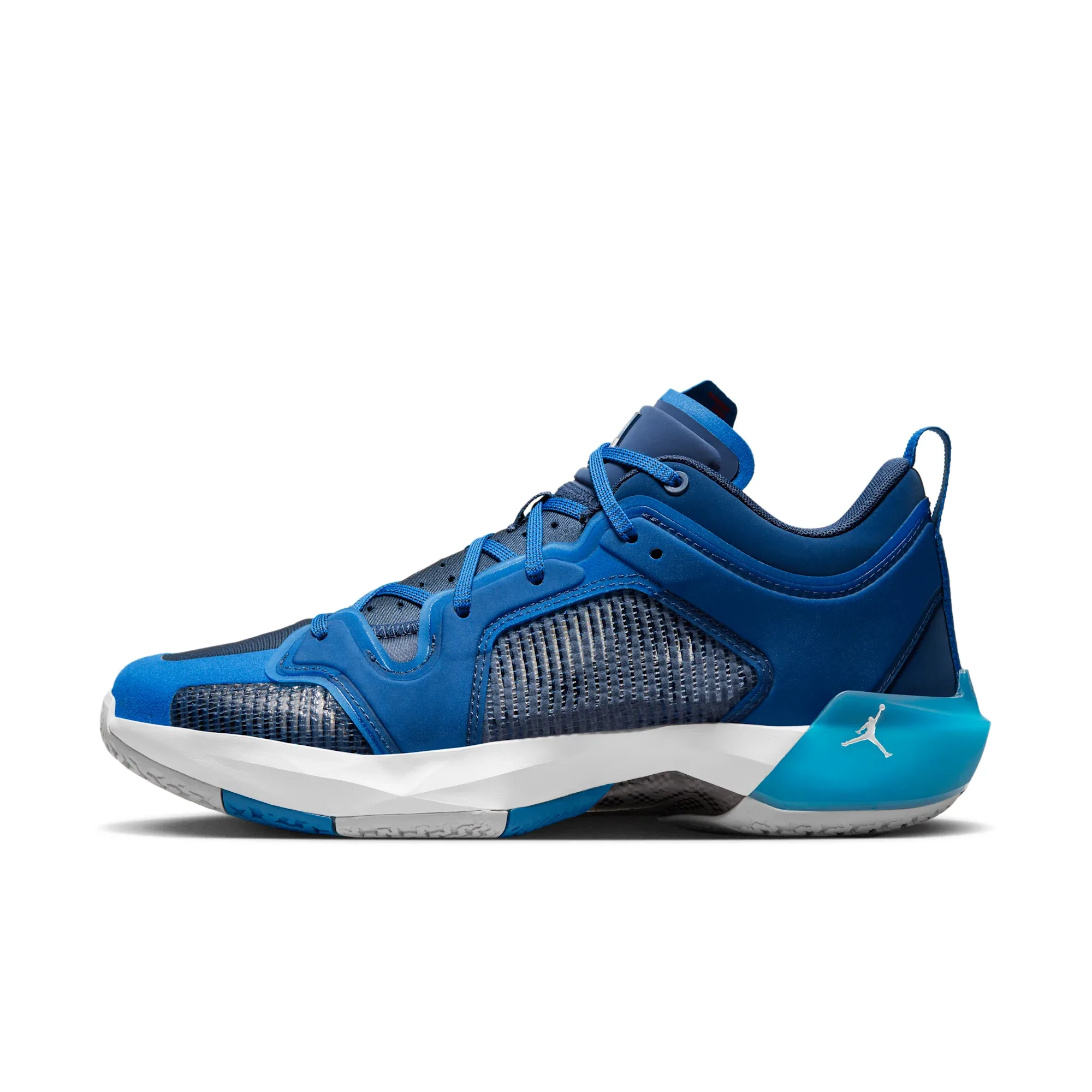 Air Jordan XXXVII Low PF