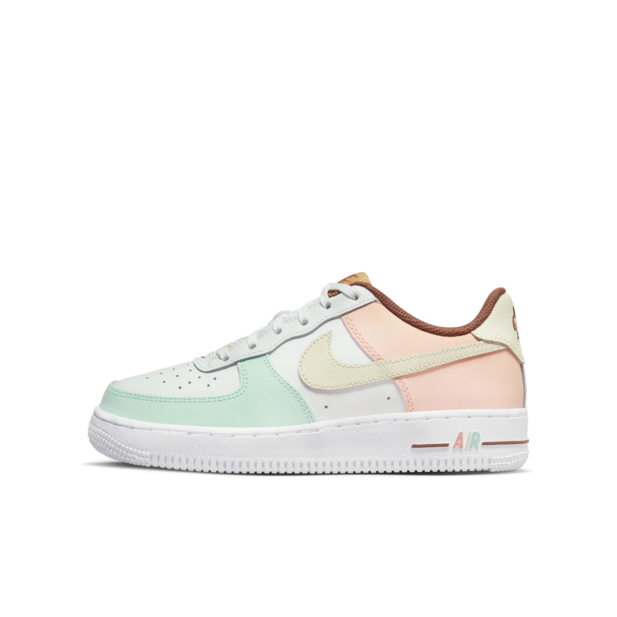 Nike Air Force 1 LV8