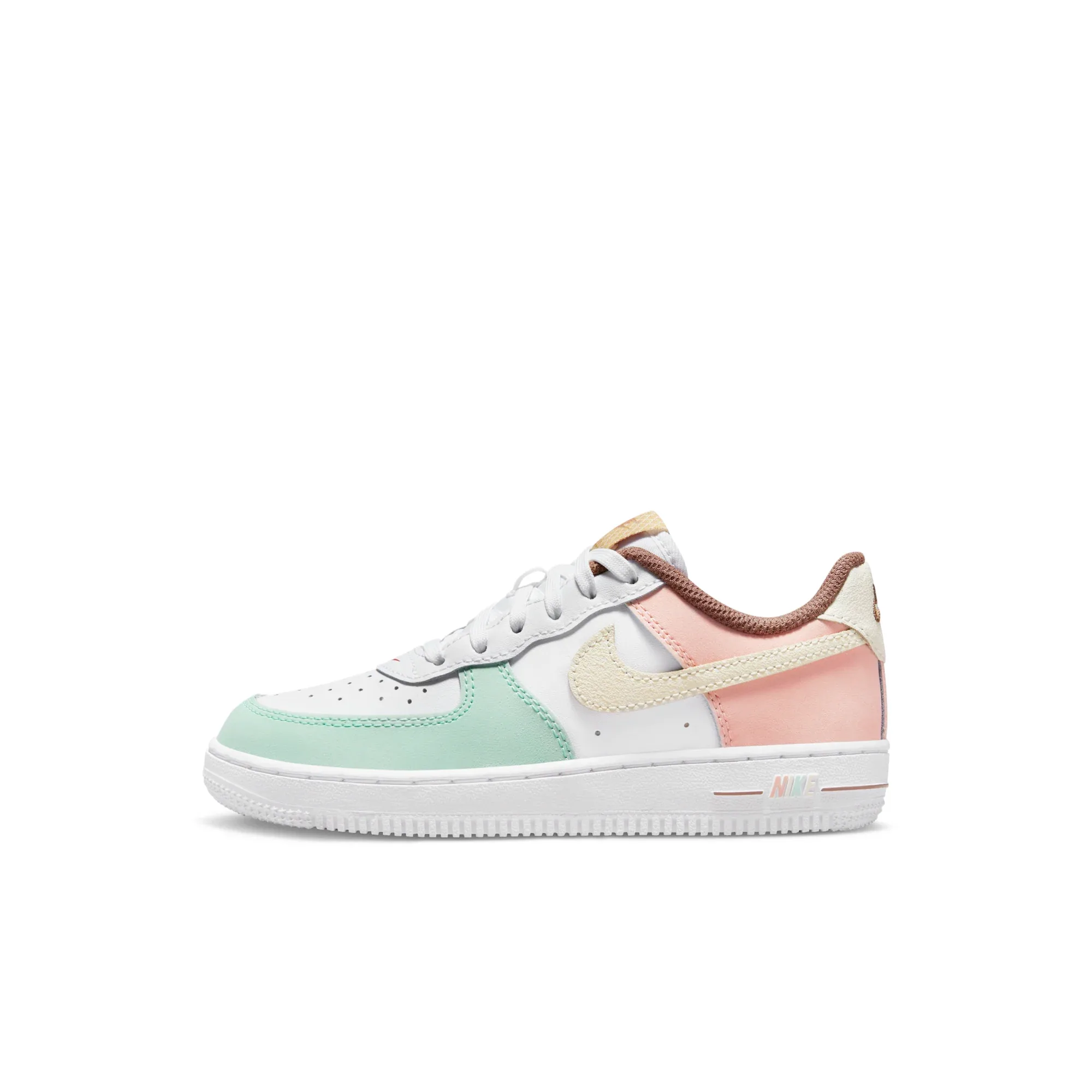 Nike Force 1 LV8