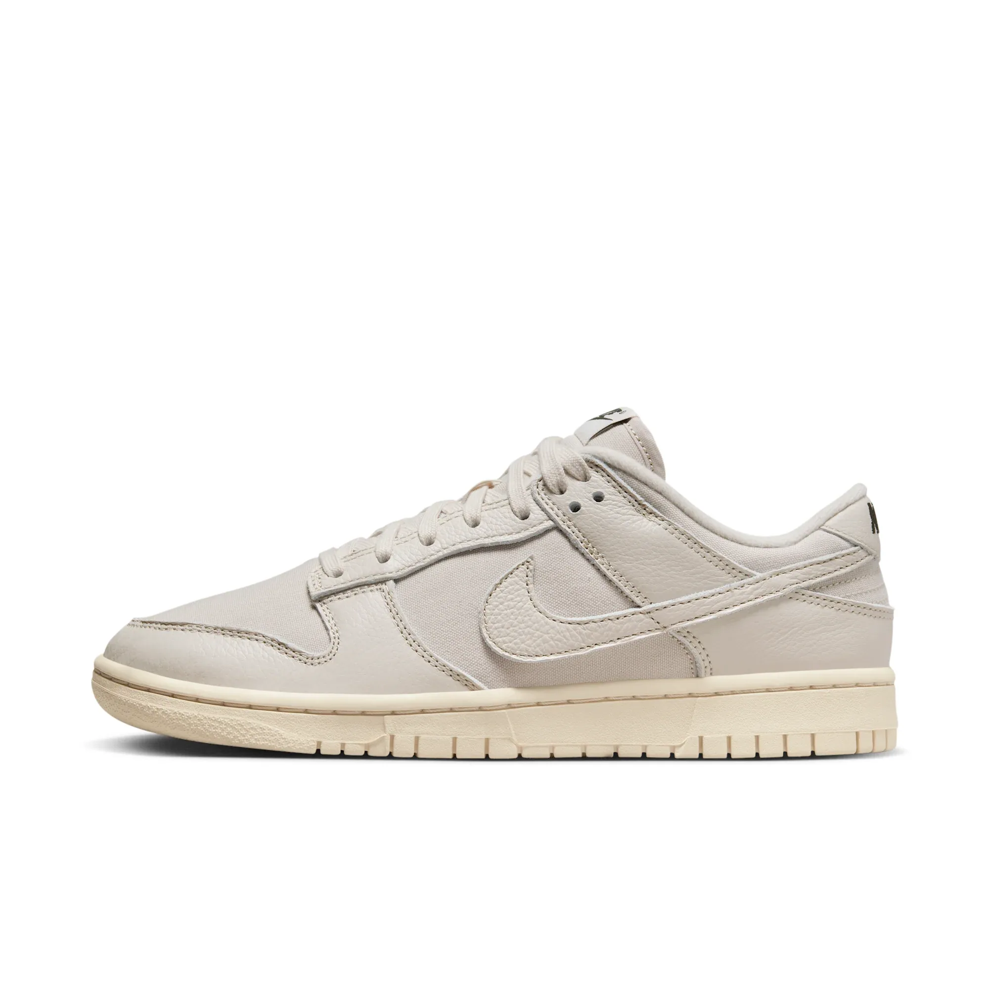 Nike Dunk Low Retro Premium