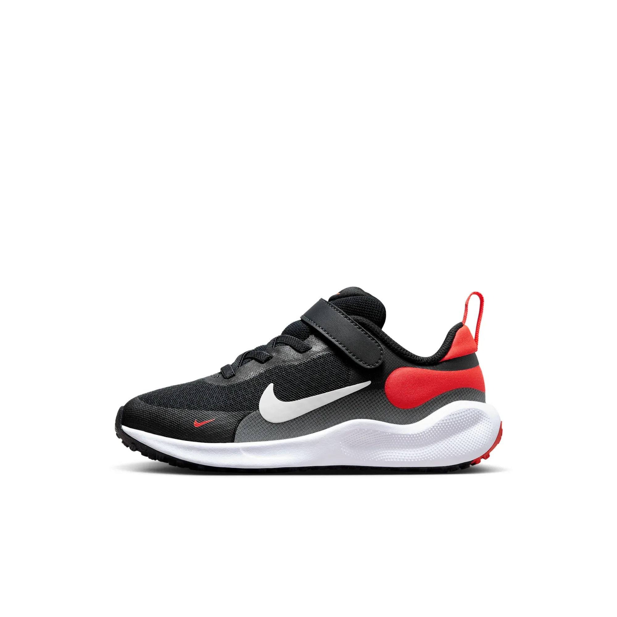 Nike Revolution 7