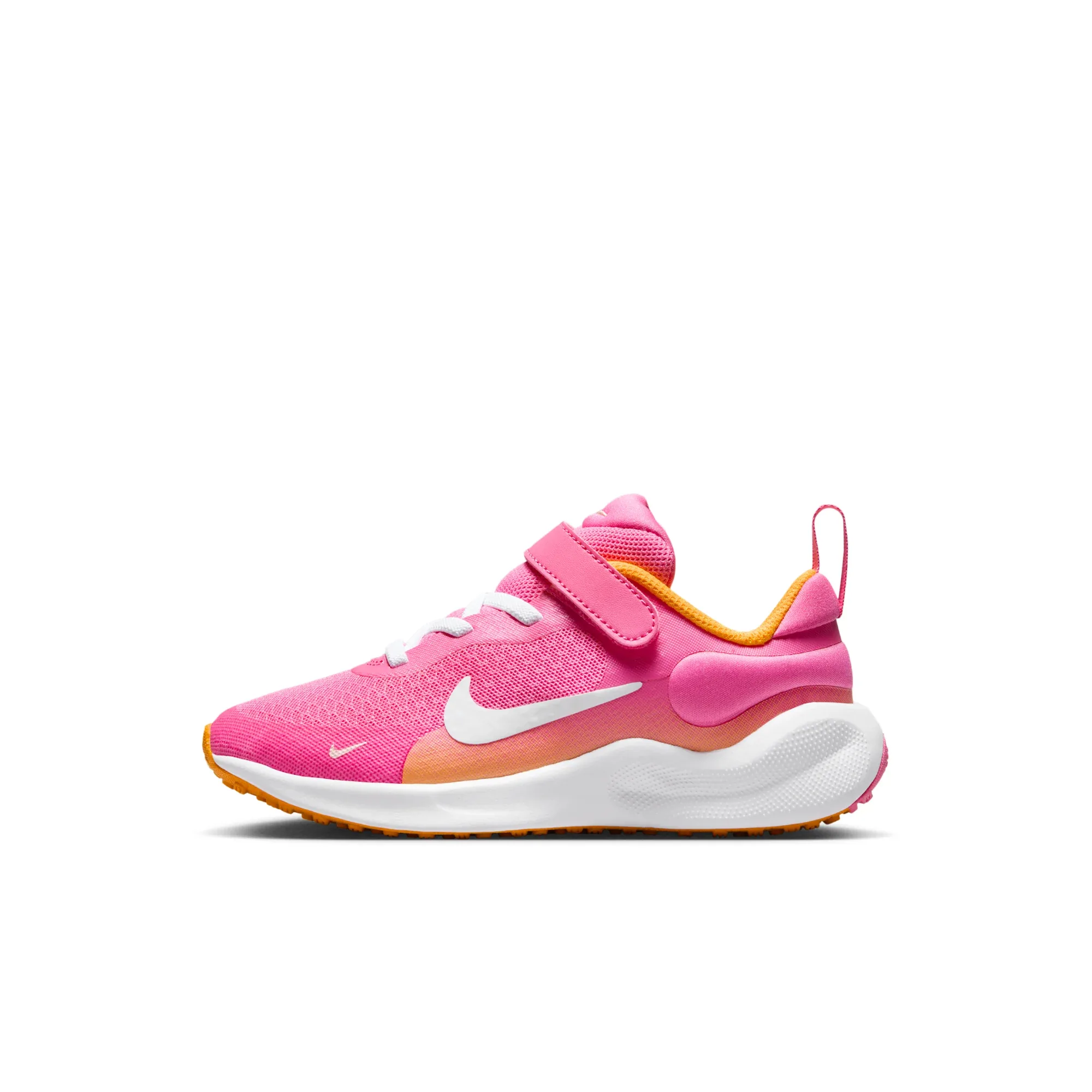 Nike Revolution 7