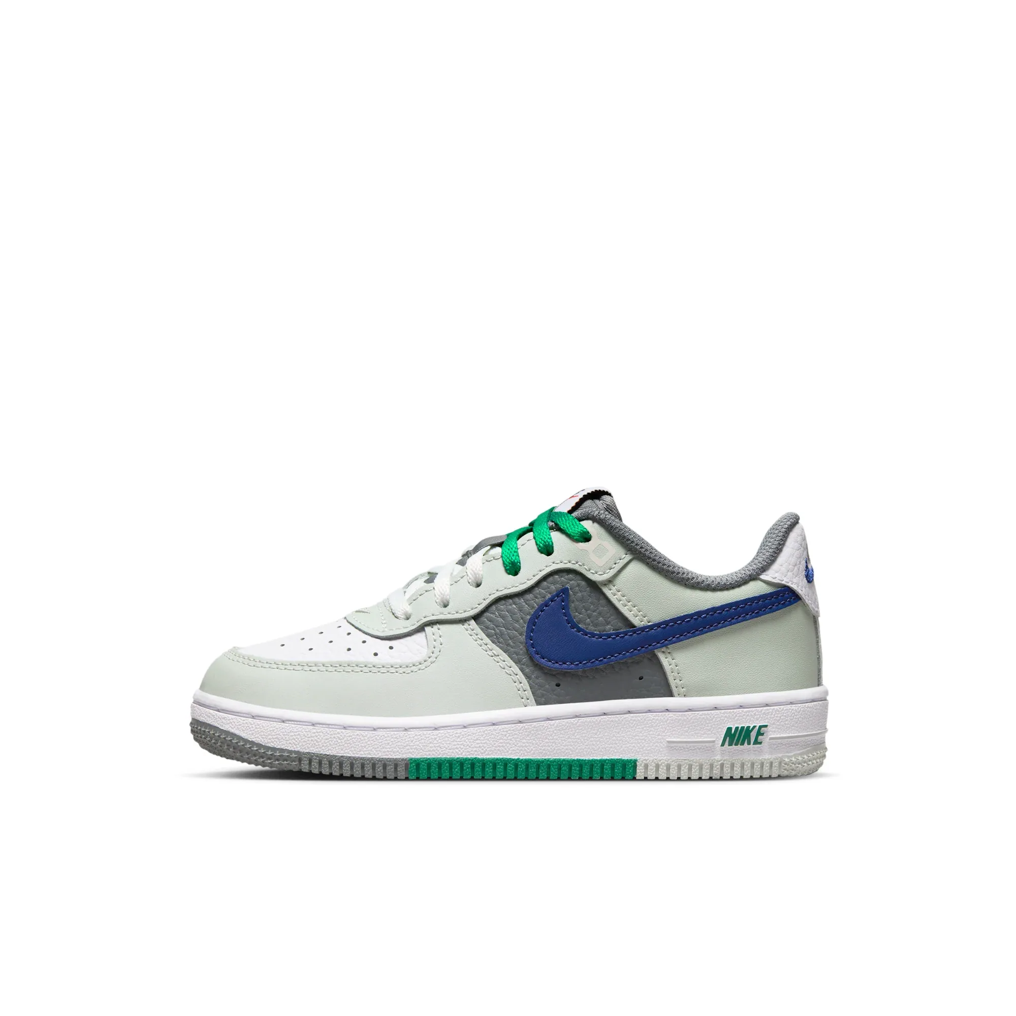 Nike Force 1 LV8