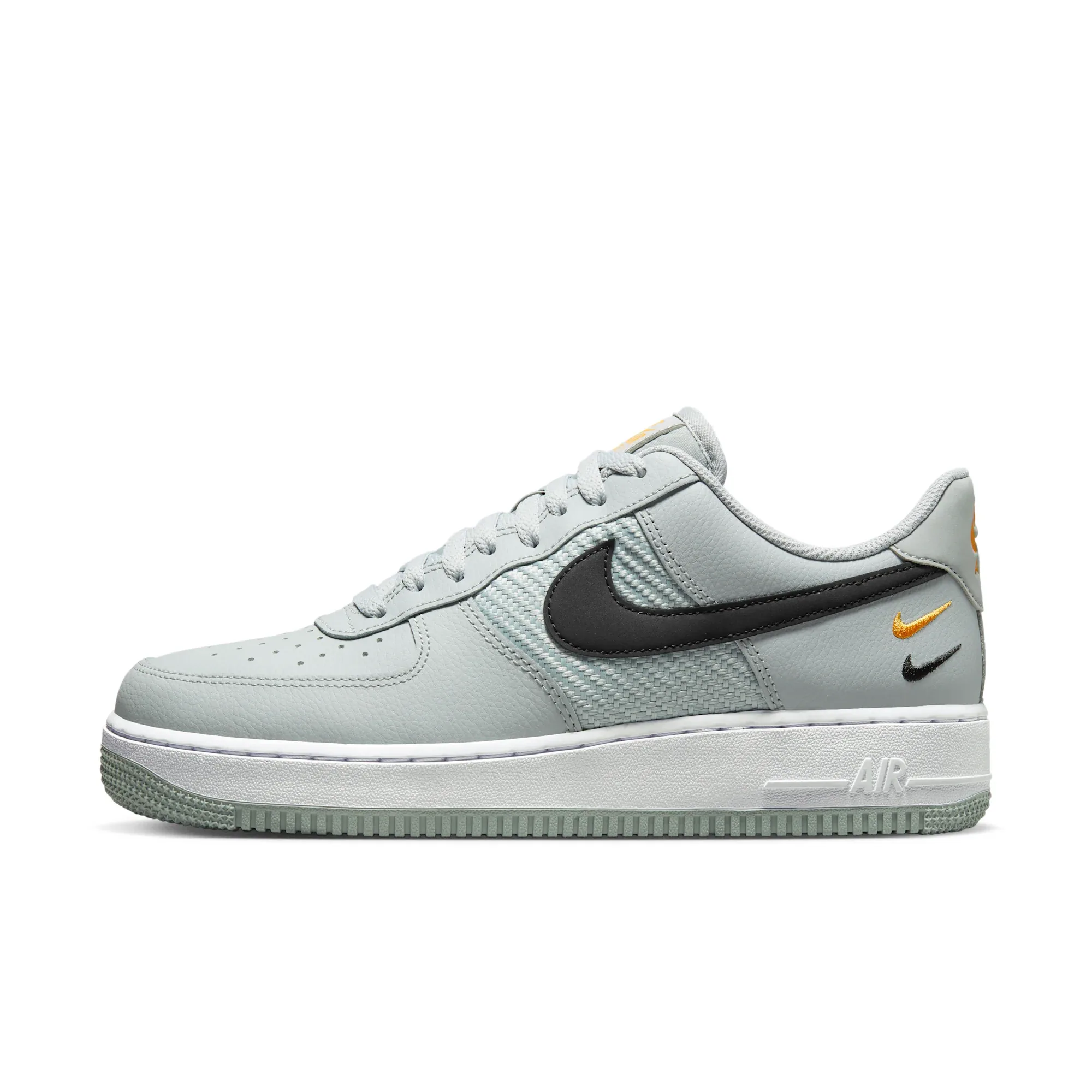 Nike Air Force 1 '07