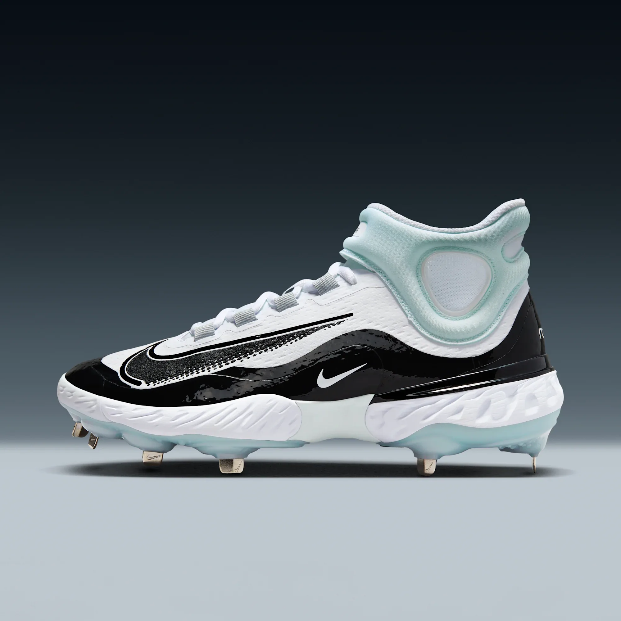 Nike Alpha Huarache Elite 4 Mid