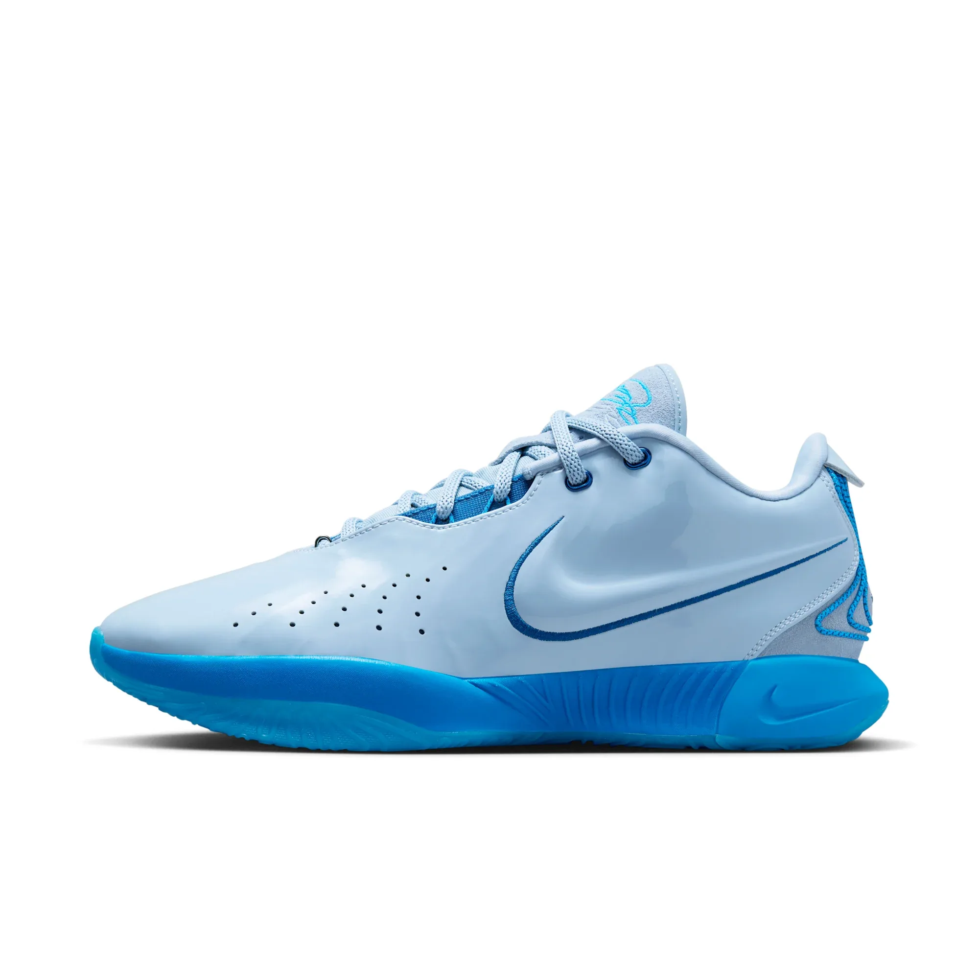 LeBron XXI