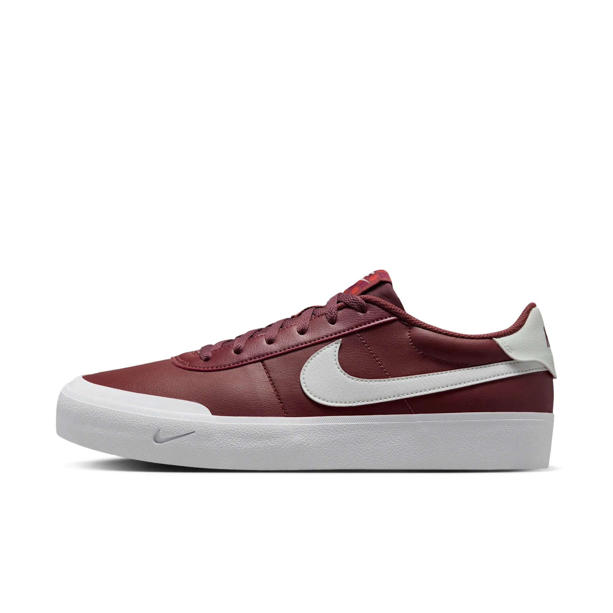 Nike Court Shot