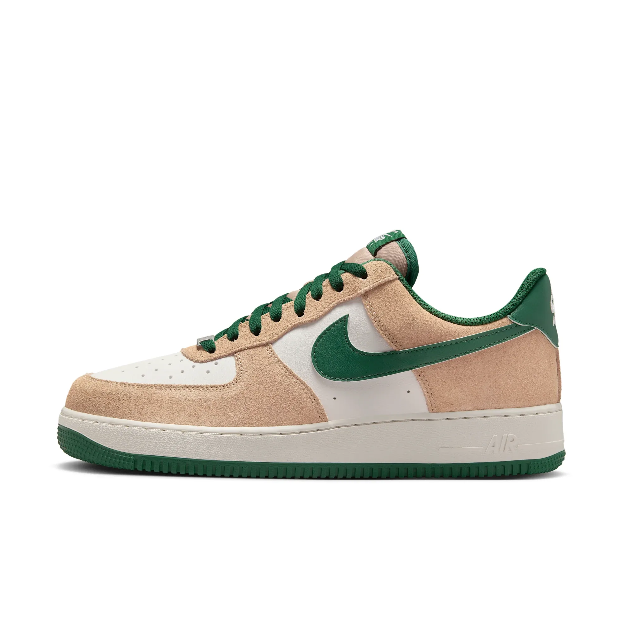 Nike Air Force 1 '07 LV8