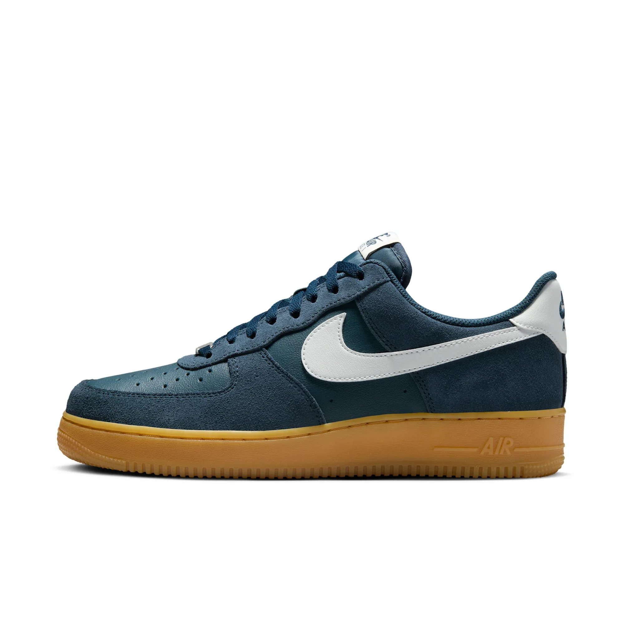 Nike Air Force 1 '07 LV8