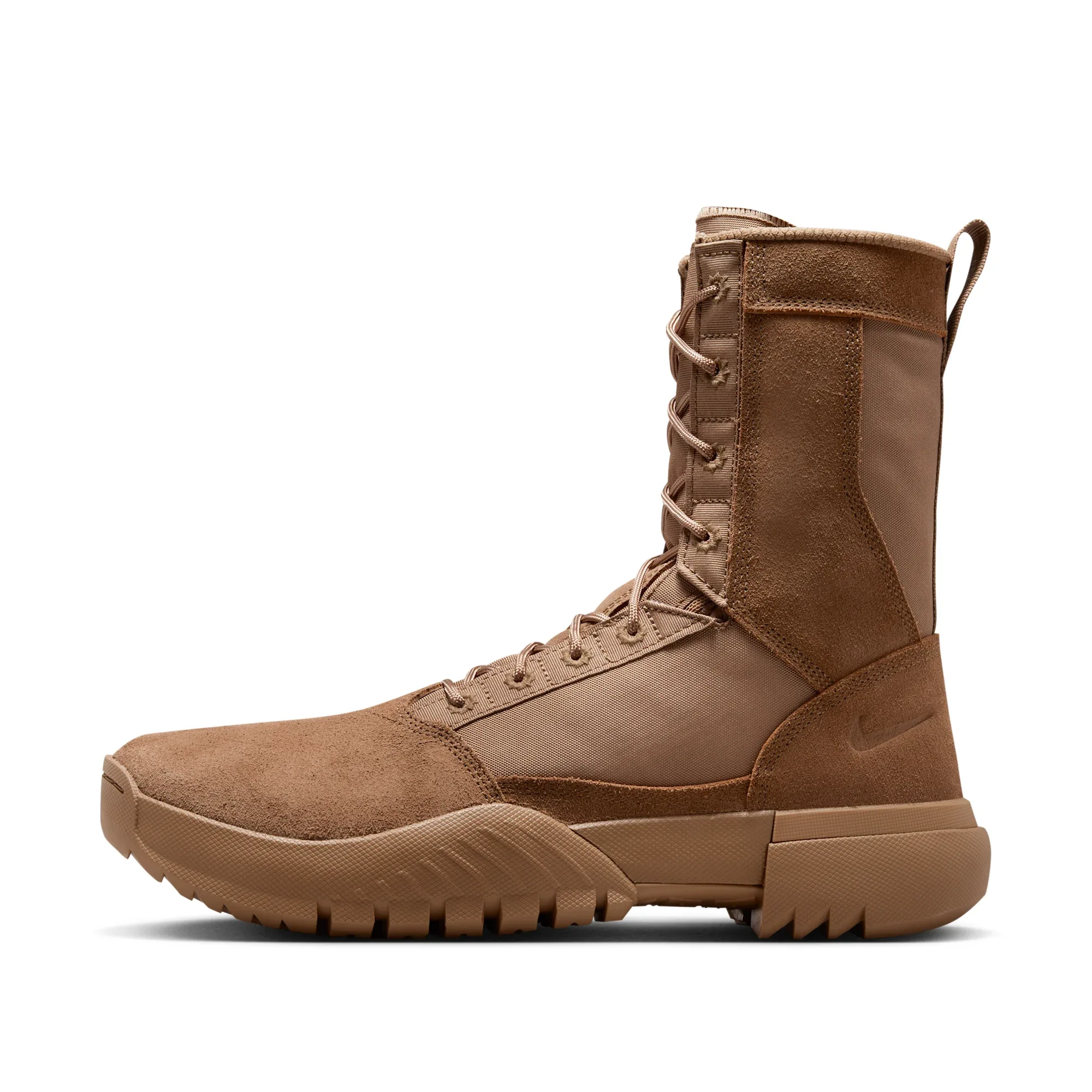 Nike SFB Air Field Ukiah 8" L