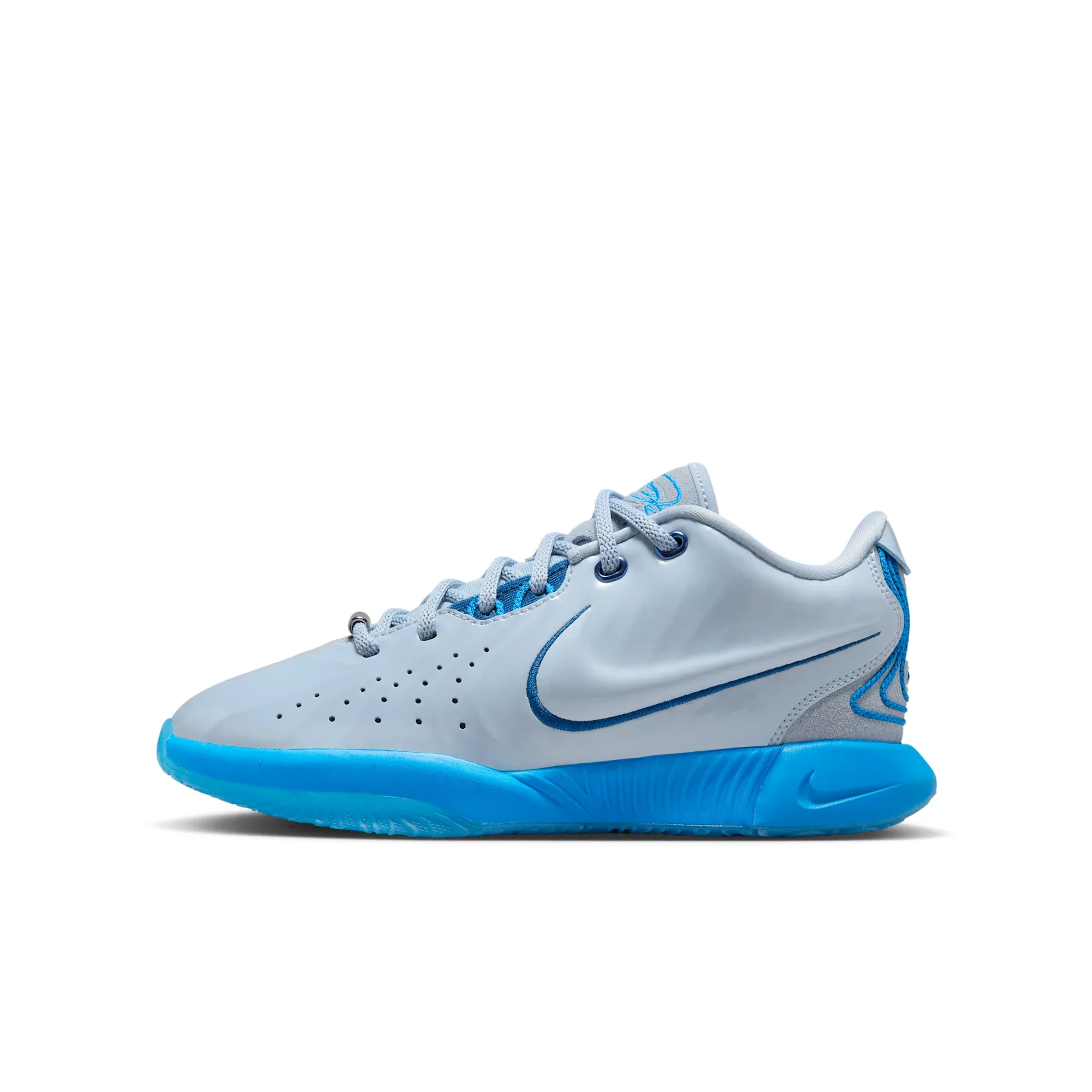 LeBron XXI