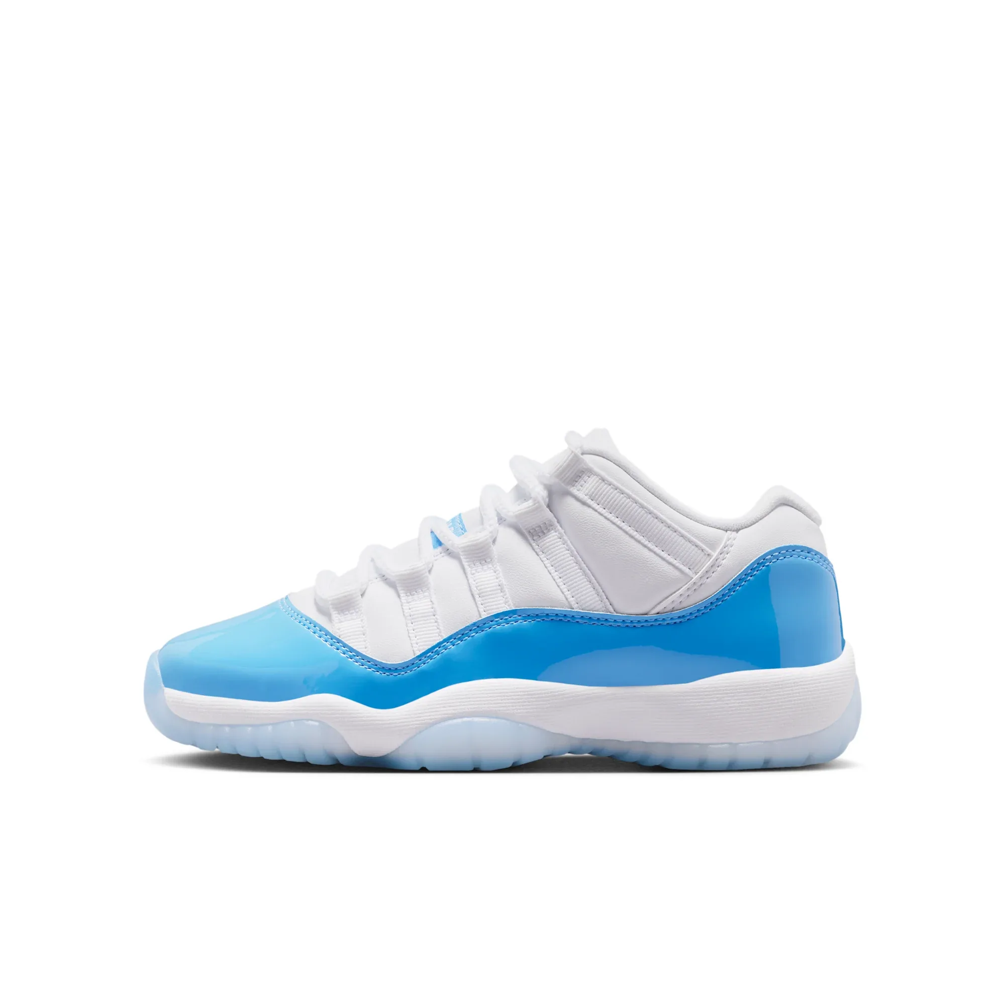 Air Jordan 11 Retro Low "University Blue"