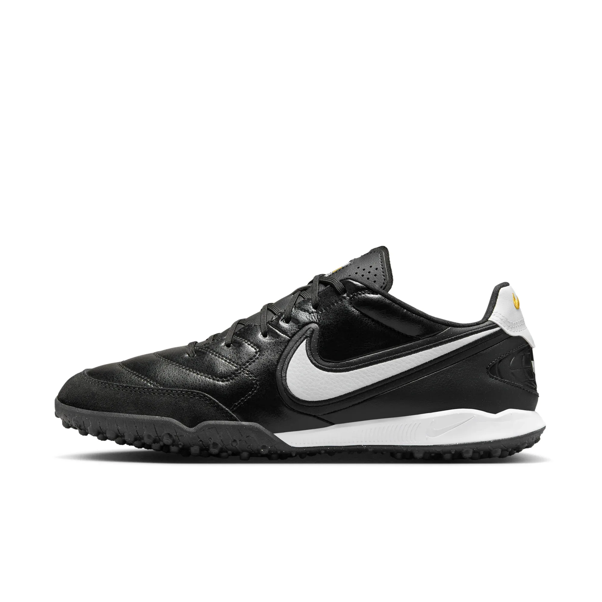 Nike Premier 4