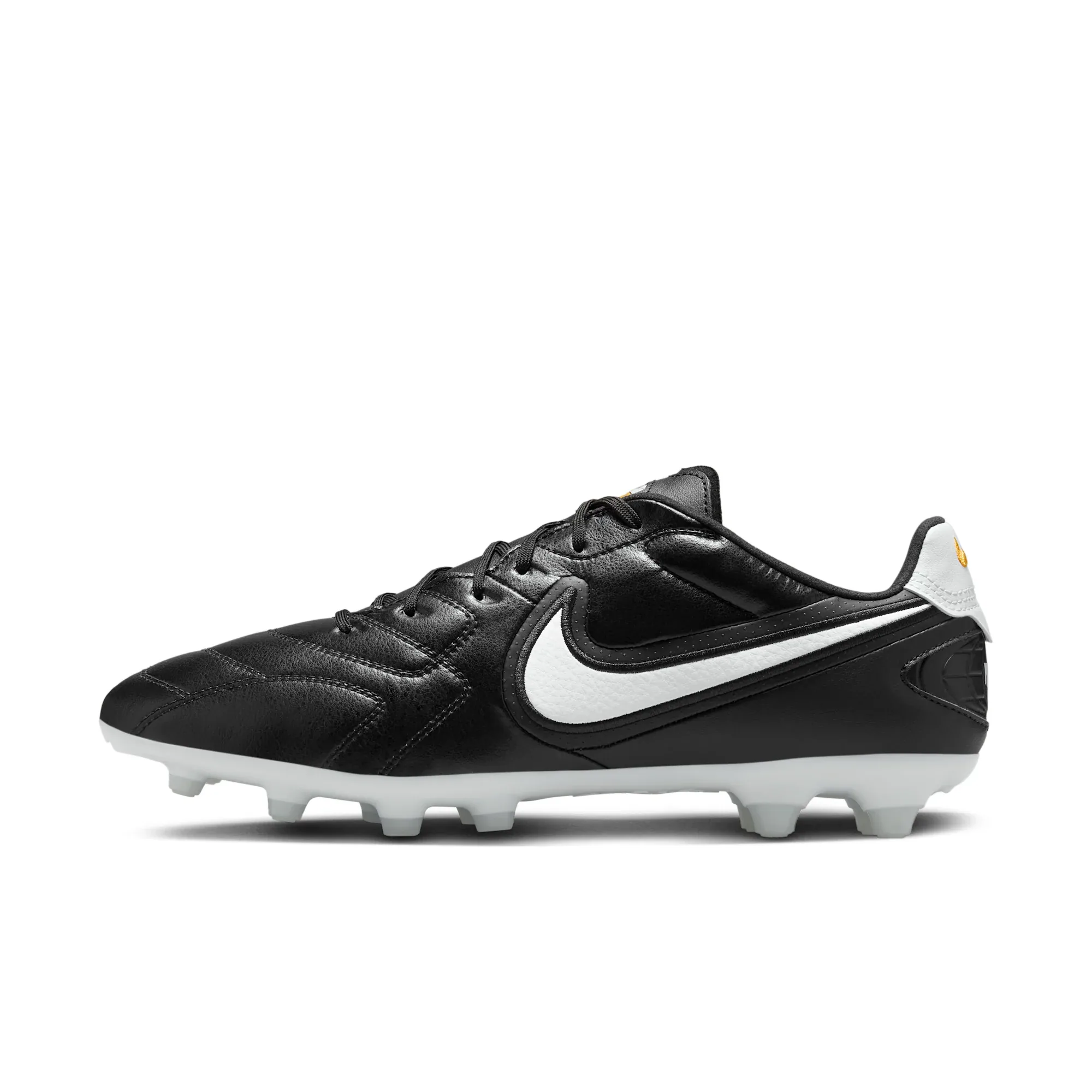Nike Premier 4
