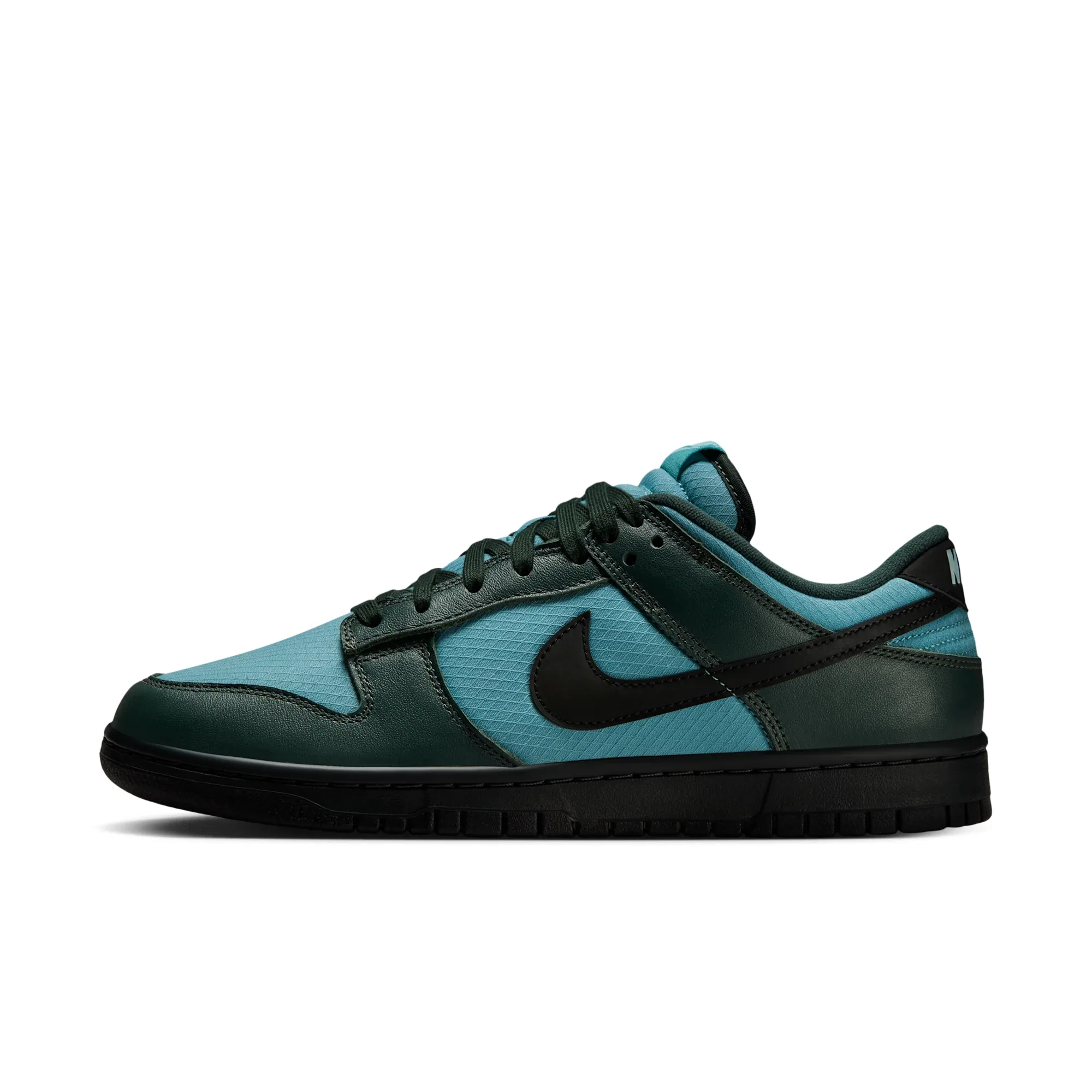 Nike Dunk Low Retro SE