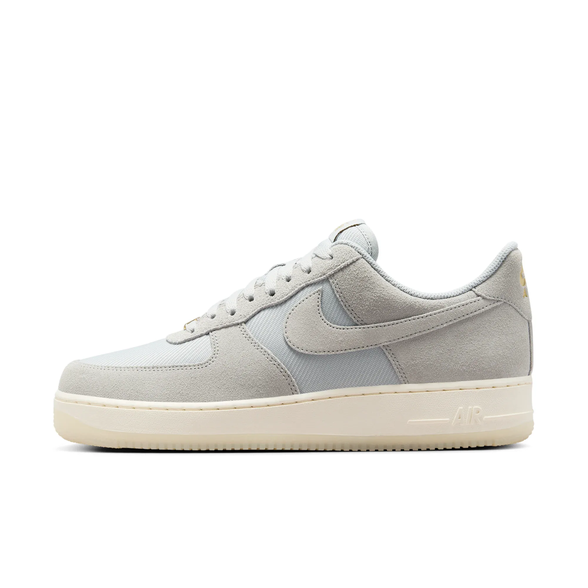 Nike Air Force 1 '07 LV8