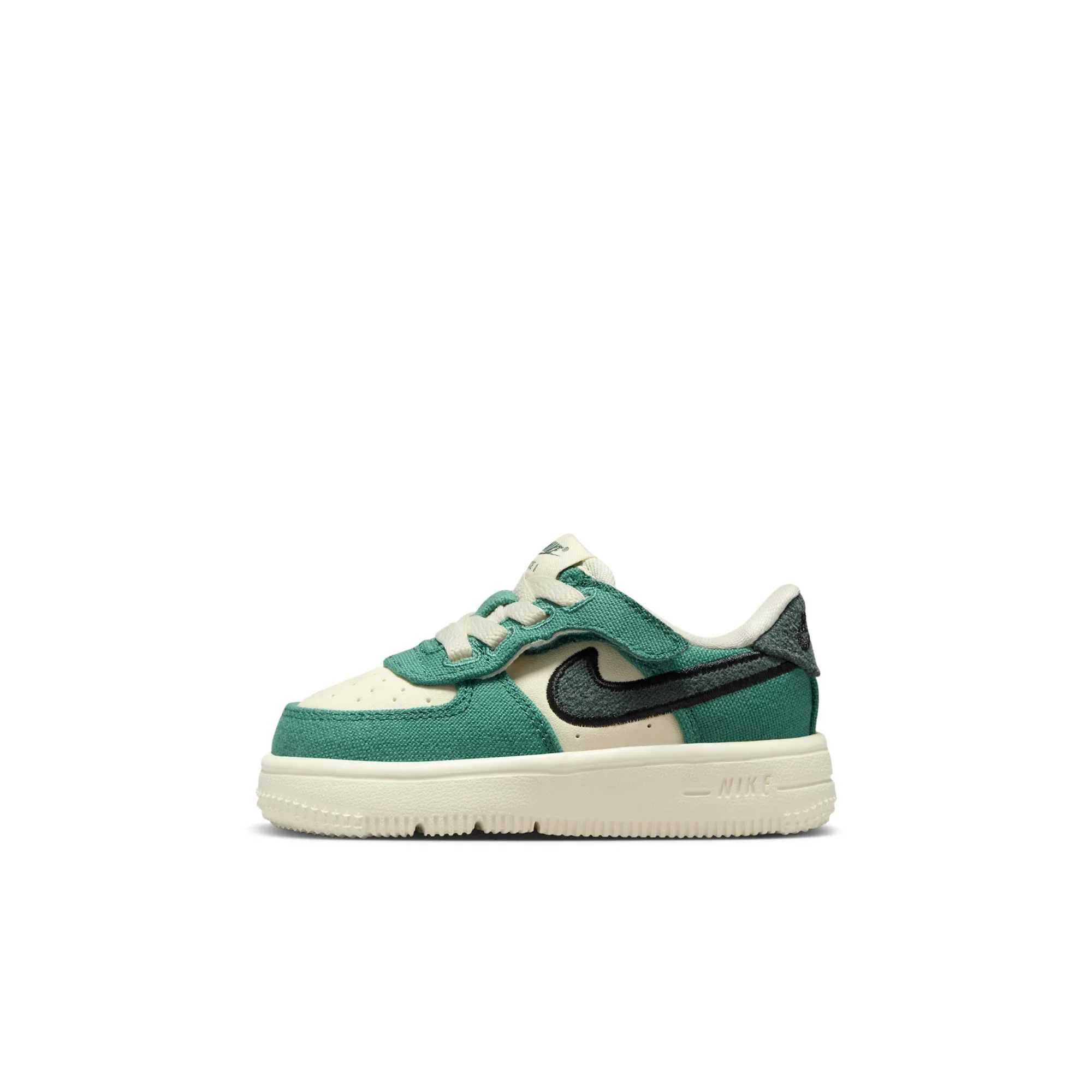 Nike Force 1 Low LV8 3 EasyOn