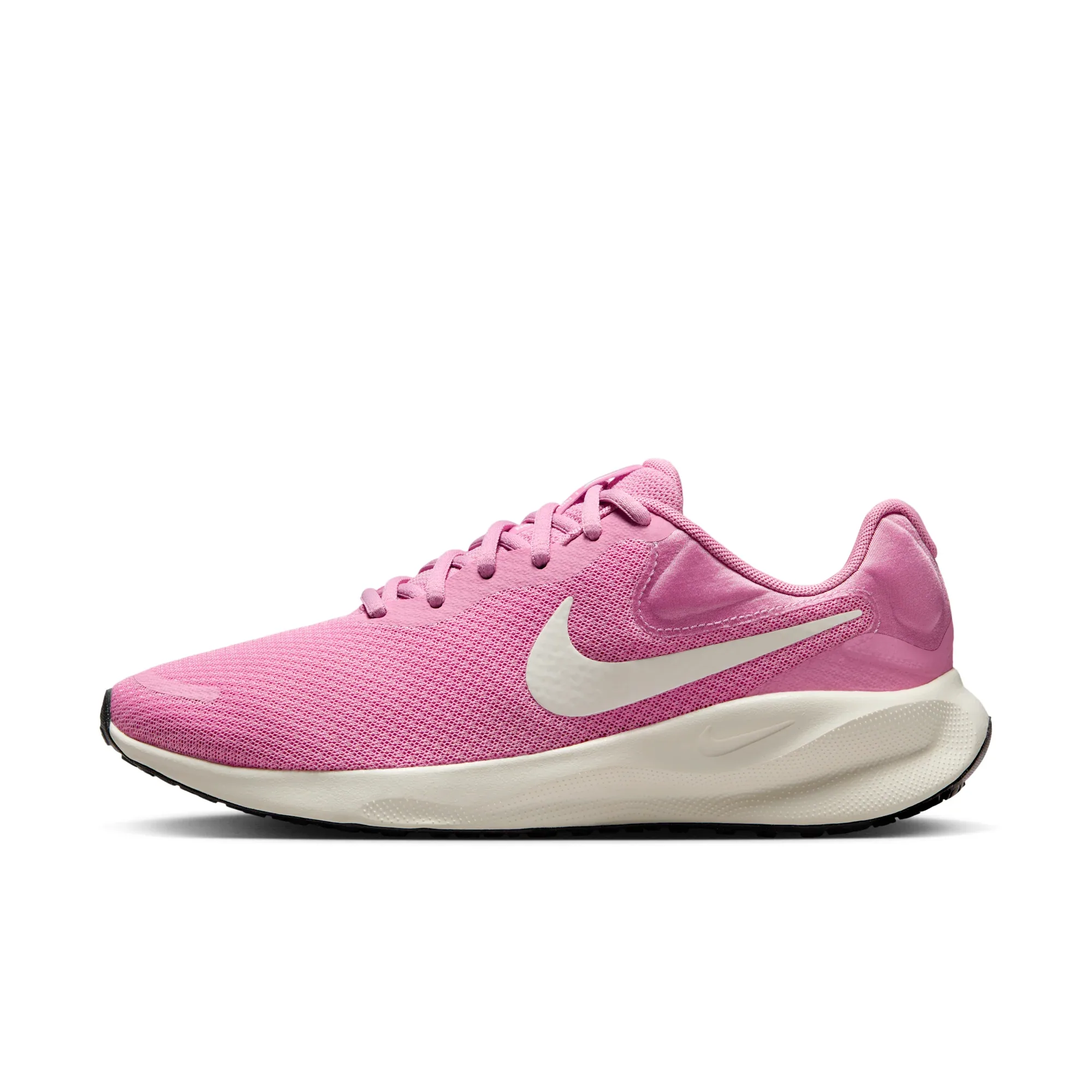 Nike Revolution 7