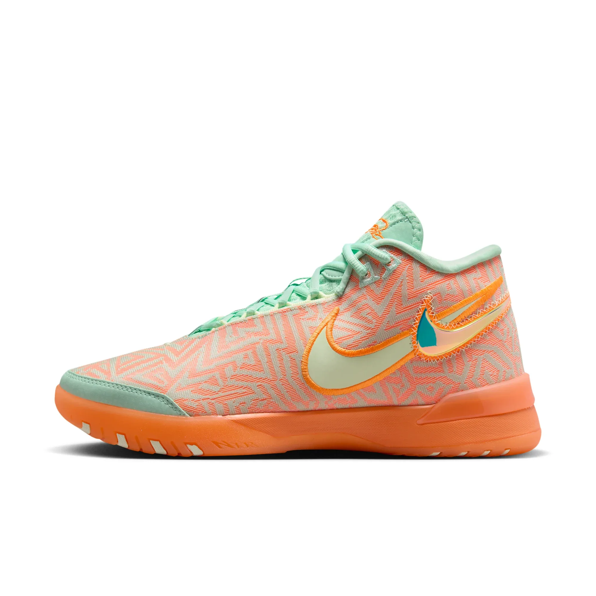 LeBron NXXT Genisus