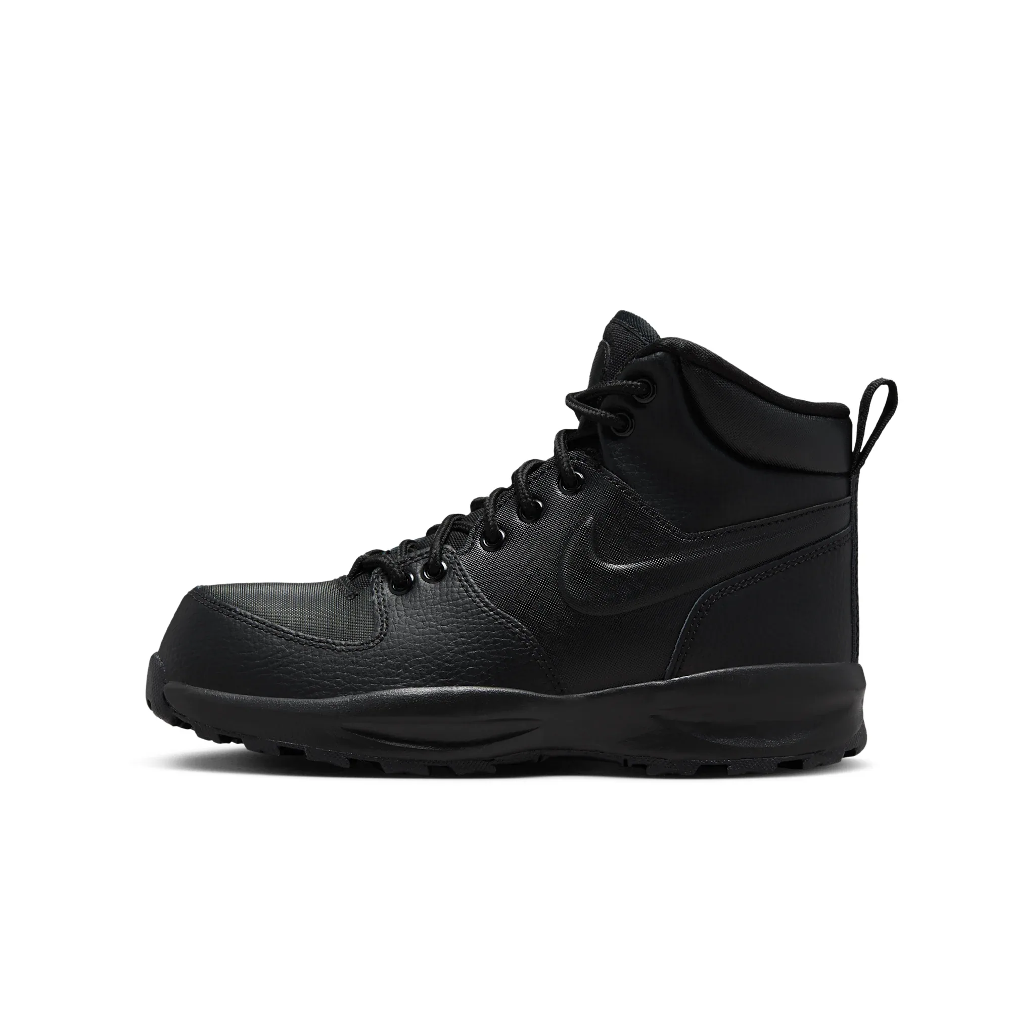 Nike Manoa