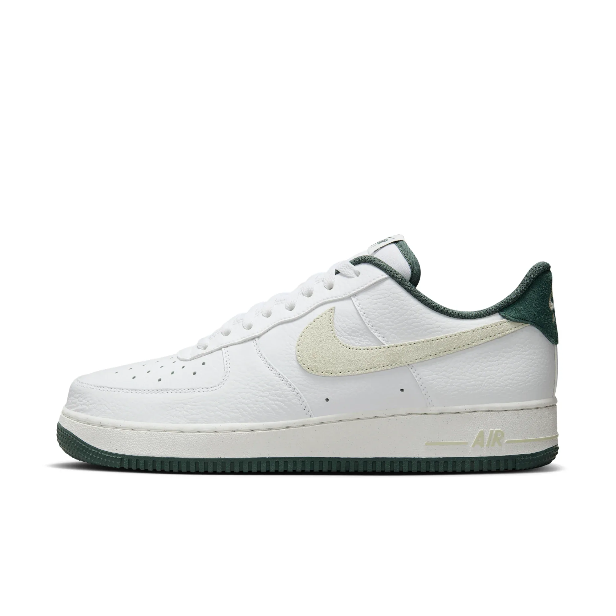 Nike Air Force 1 '07 LV8