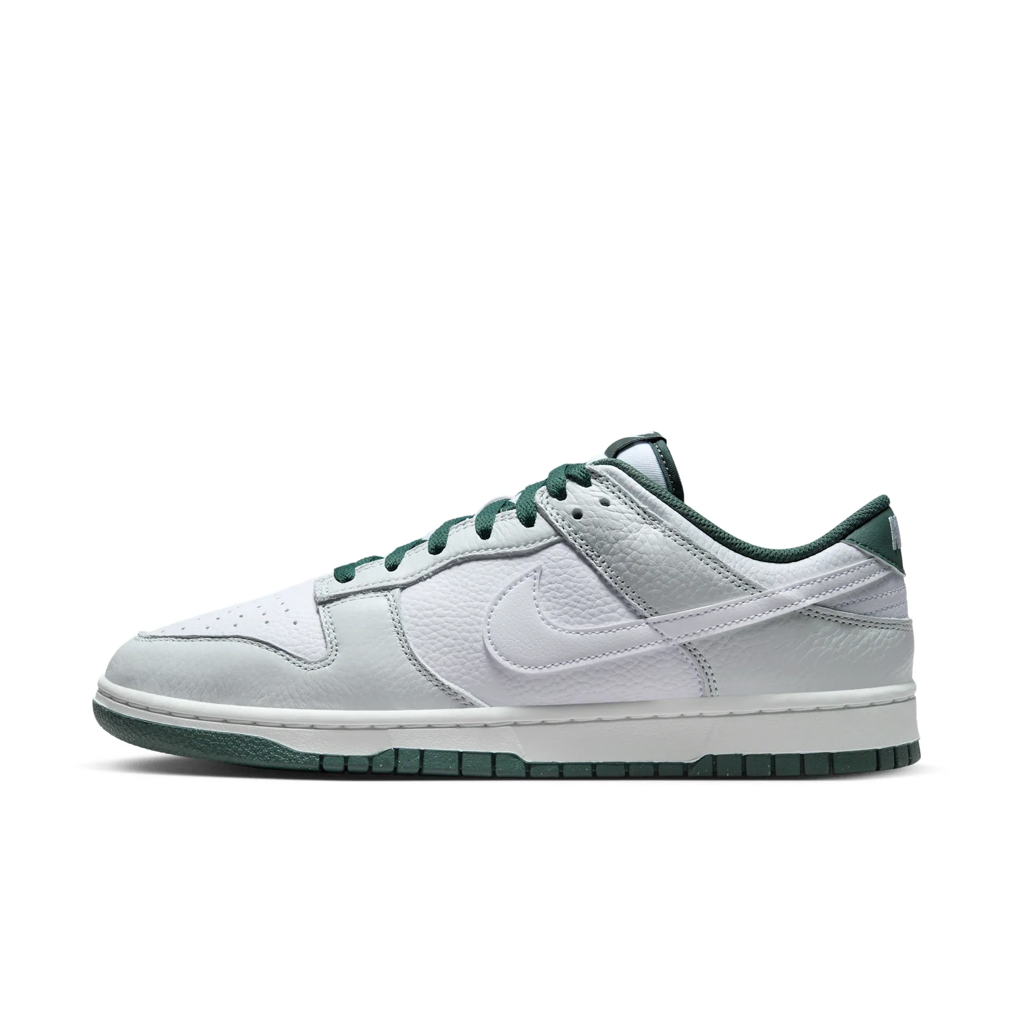 Nike Dunk Low Retro SE