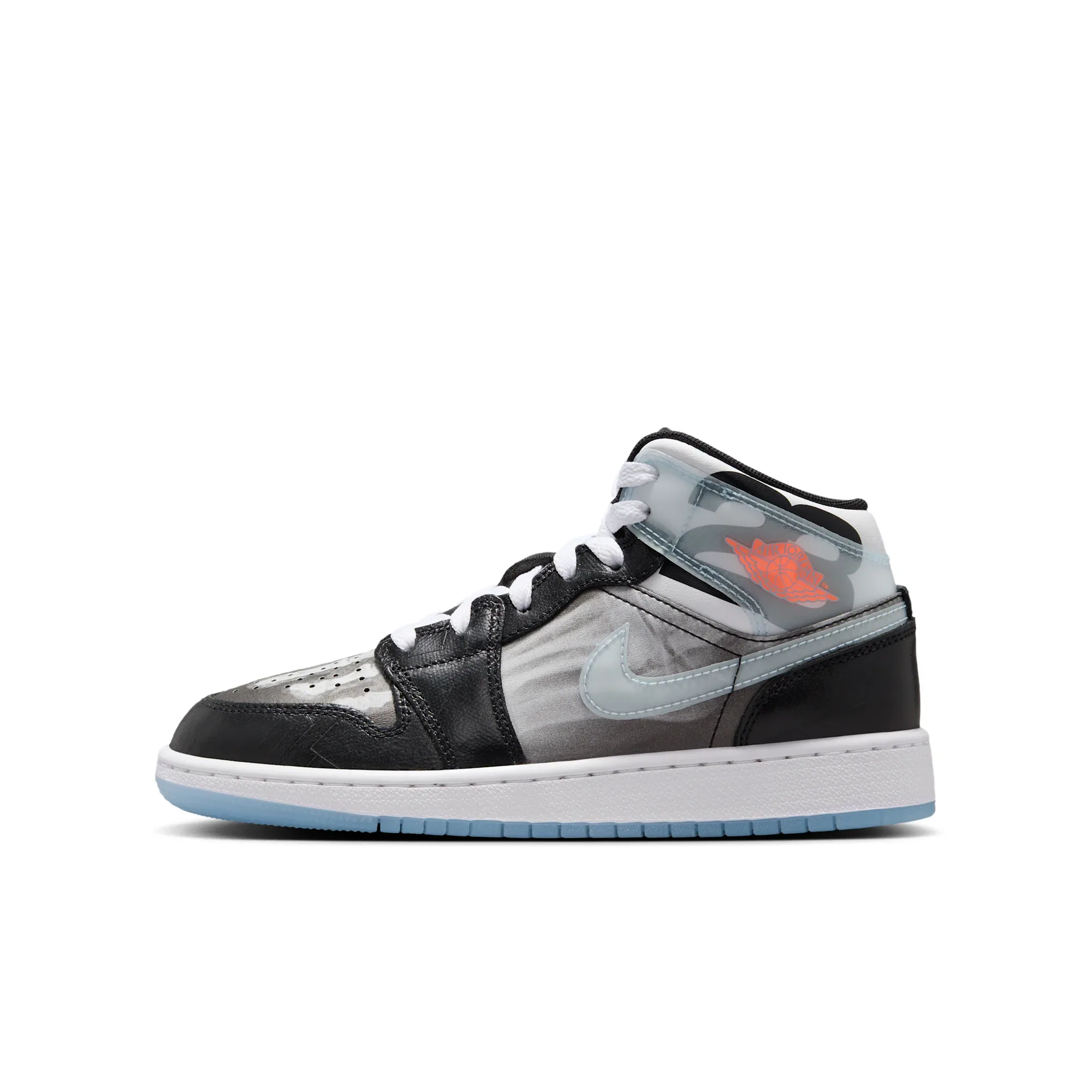 Air Jordan 1 Mid Sneaker School