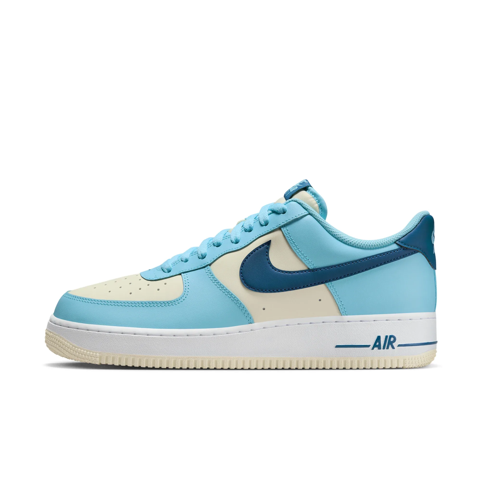 Nike Air Force 1 '07