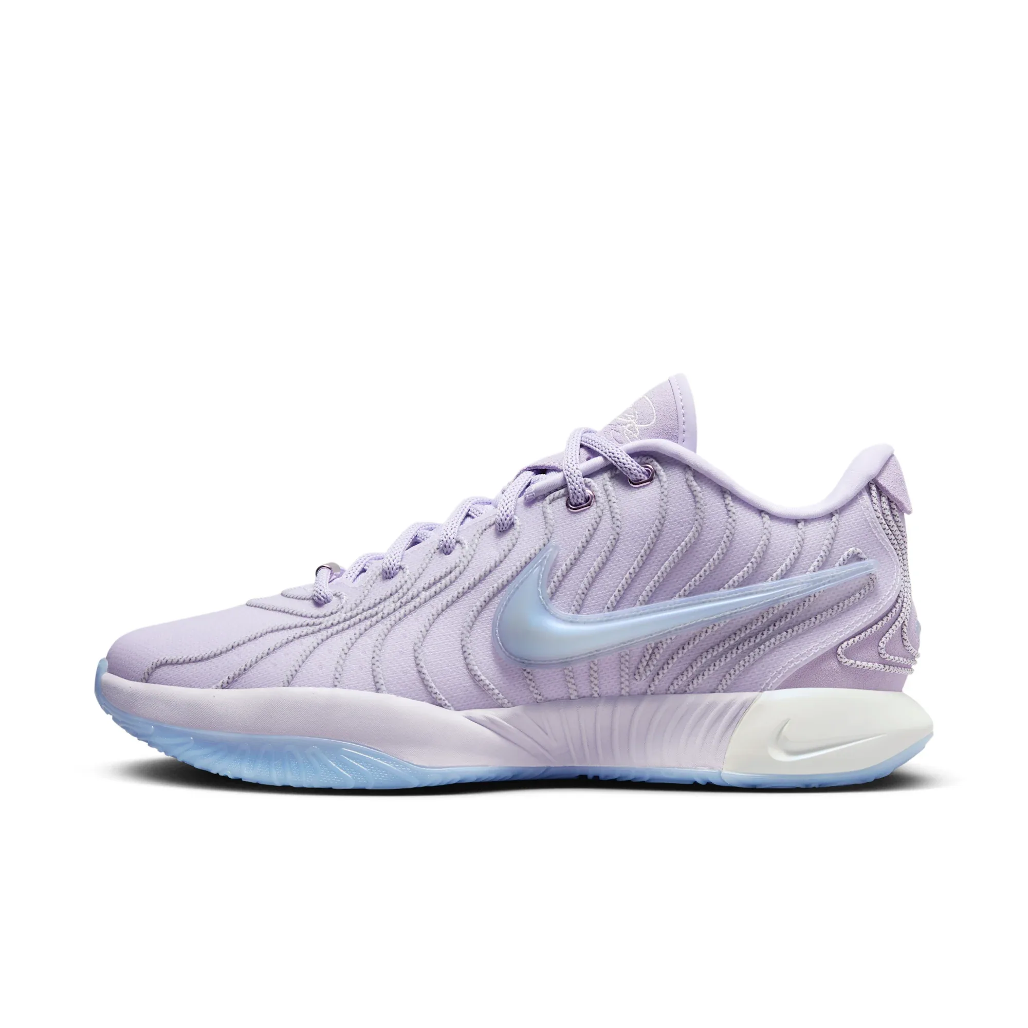 LeBron XXI