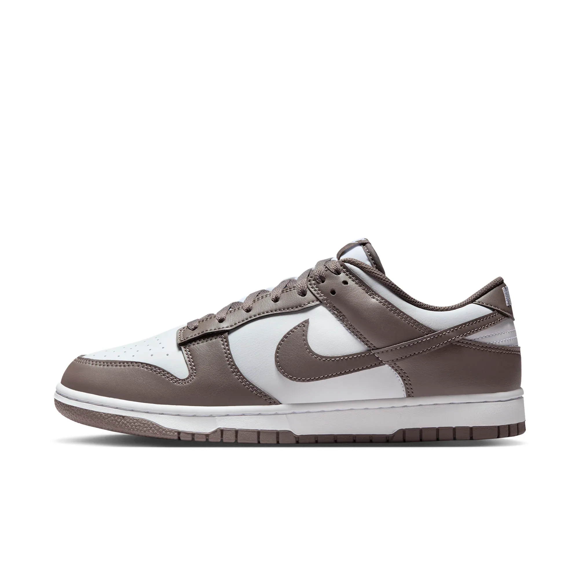 Nike Dunk Low Retro