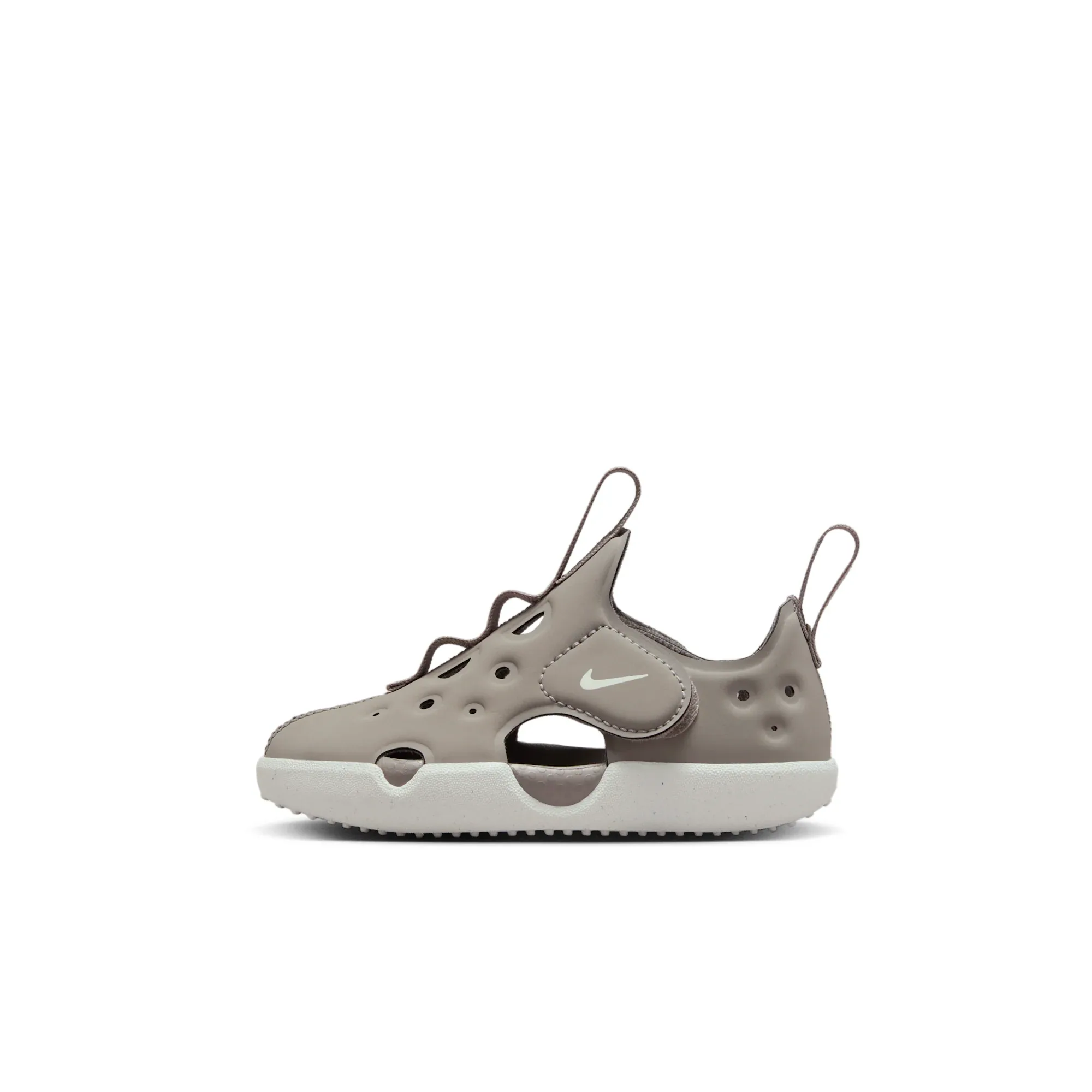 Nike Sunray Protect 4