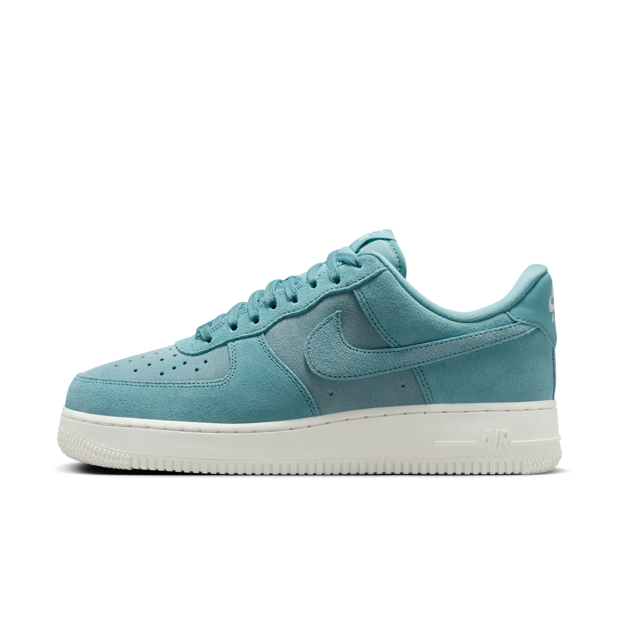 Nike Air Force 1 '07