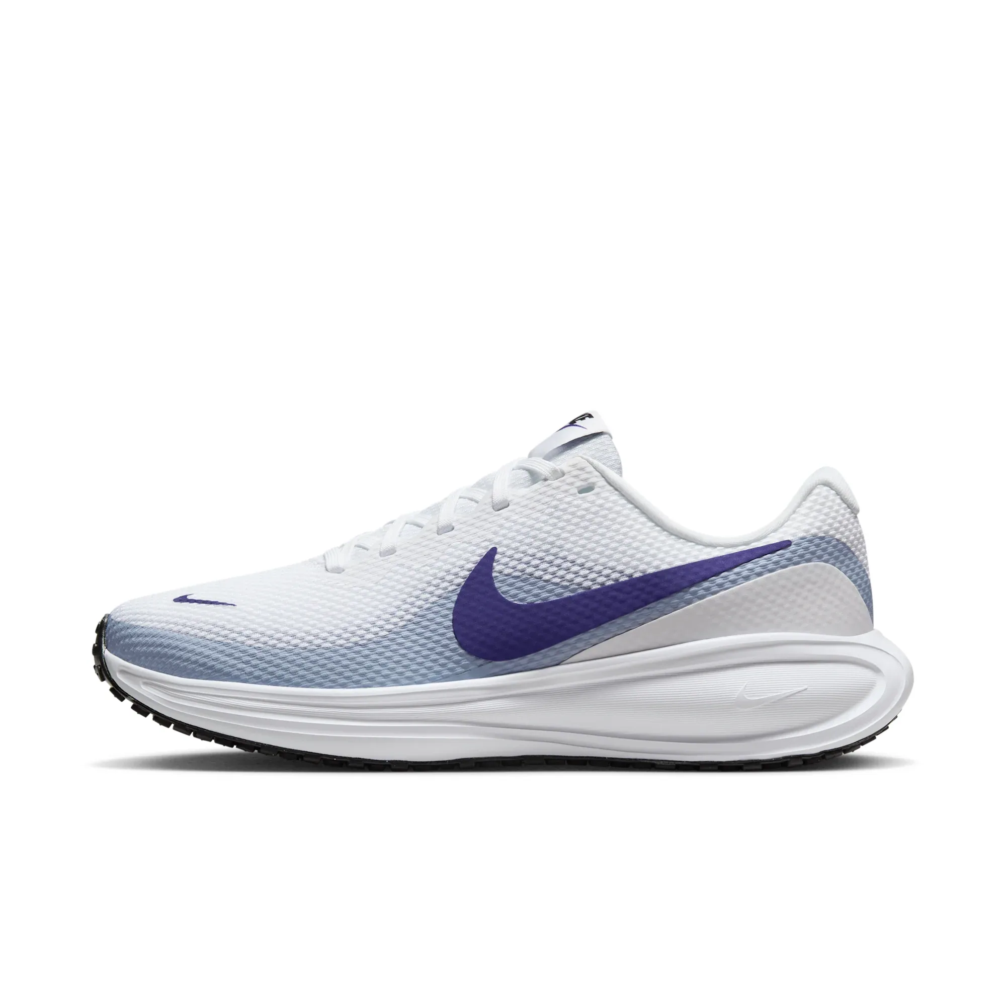 Nike Revolution 8