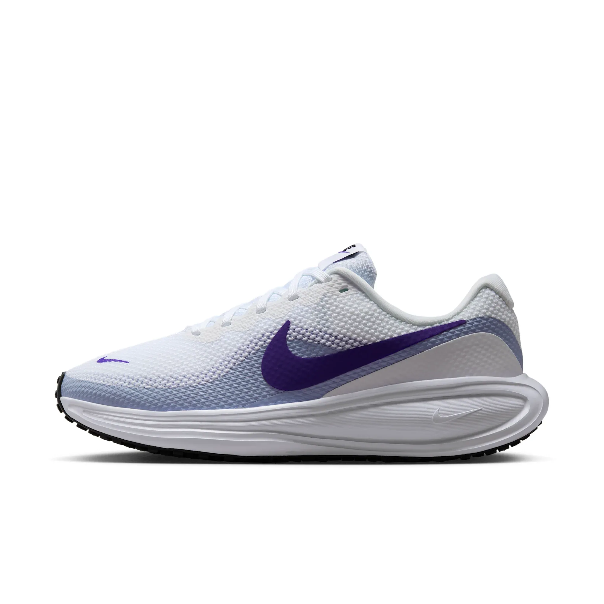 Nike Revolution 8