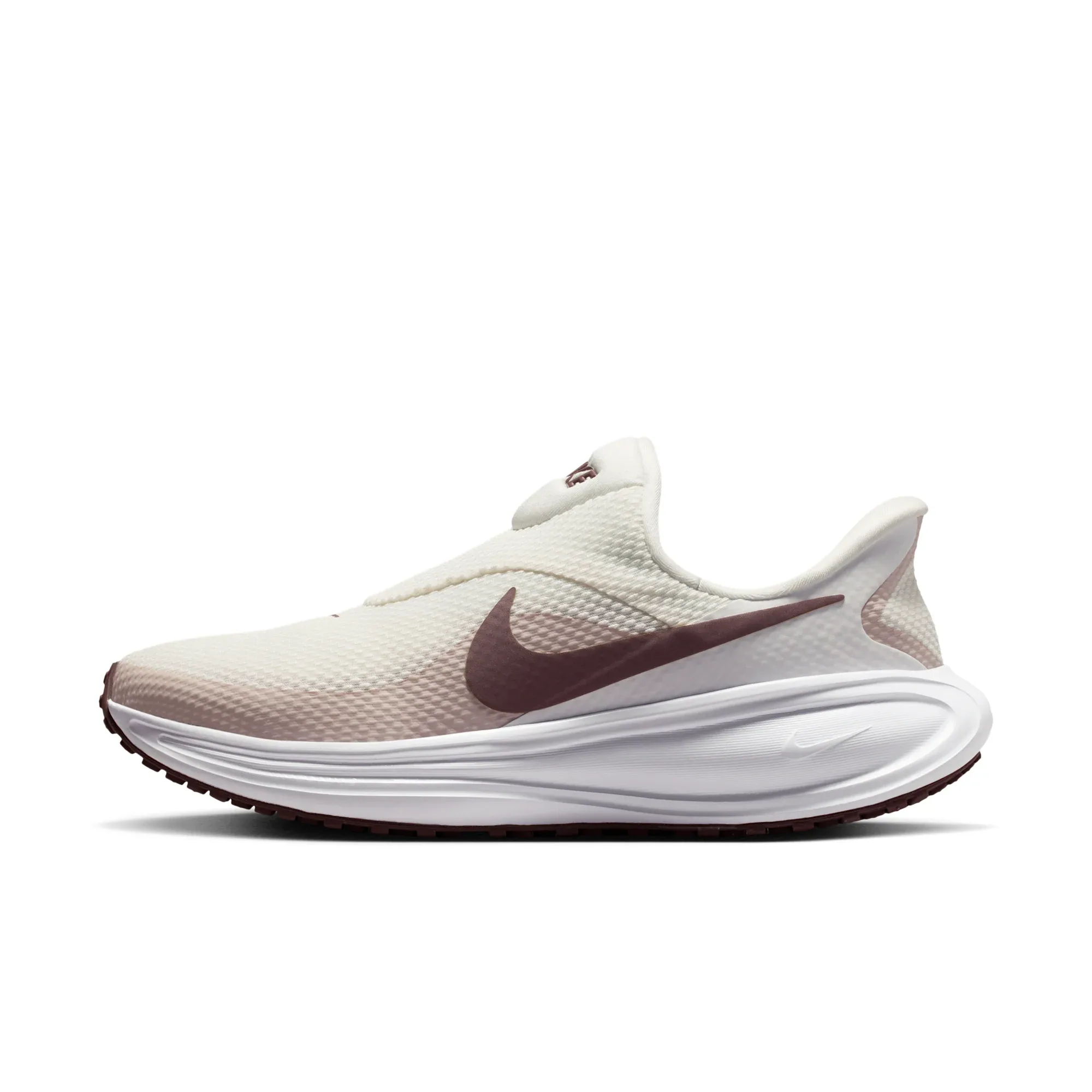 Nike Revolution 8 EasyOn