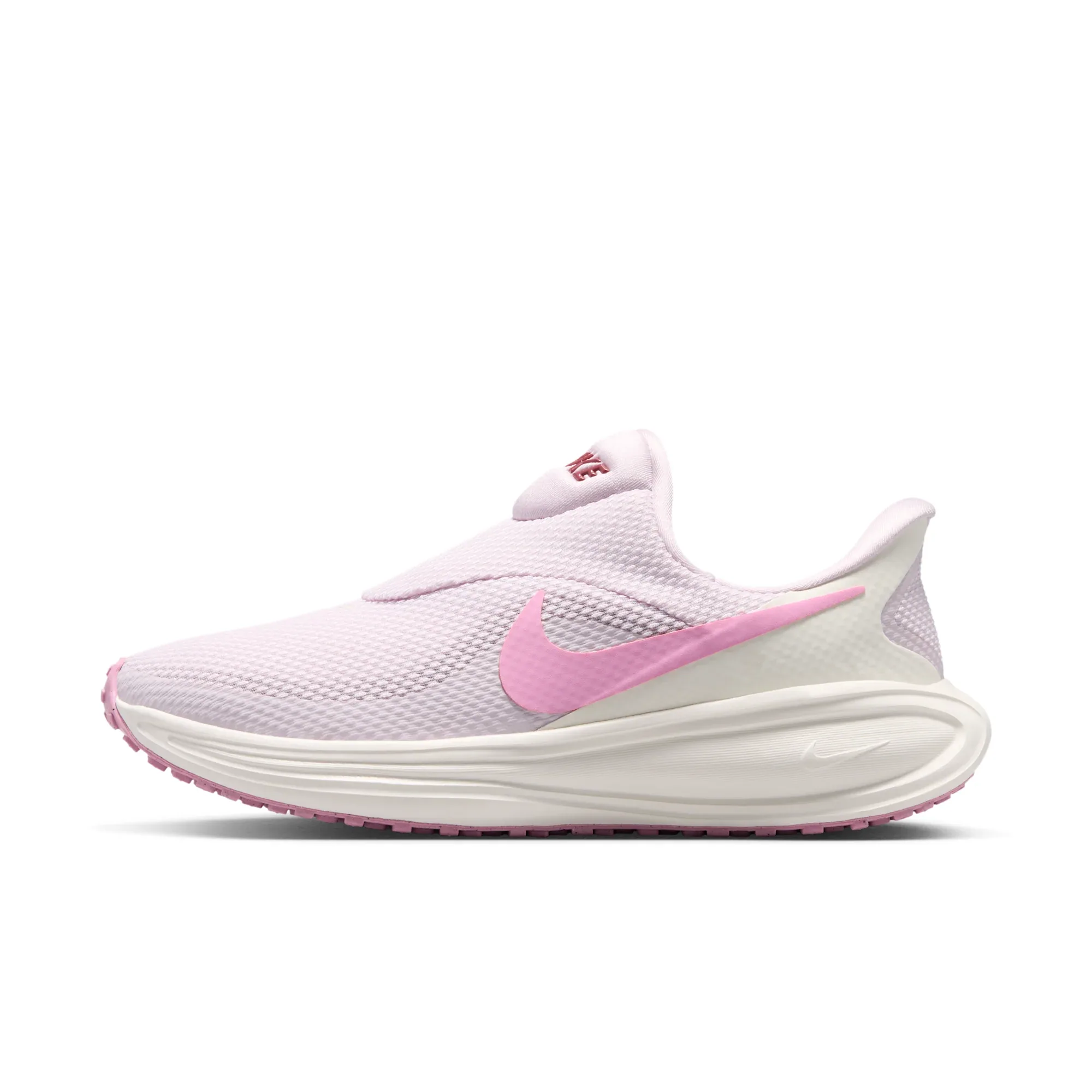 Nike Revolution 8 EasyOn