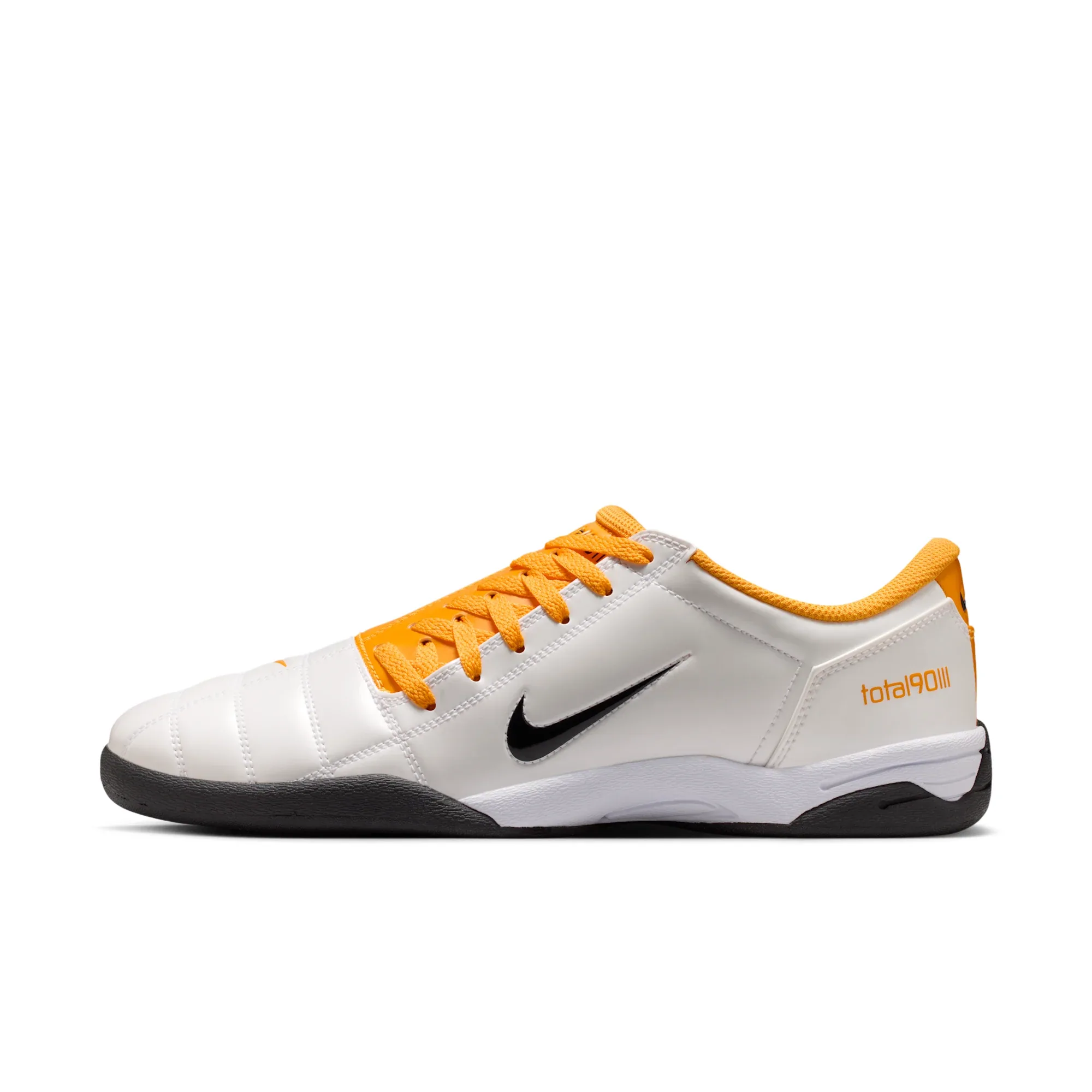 Nike Total 90
