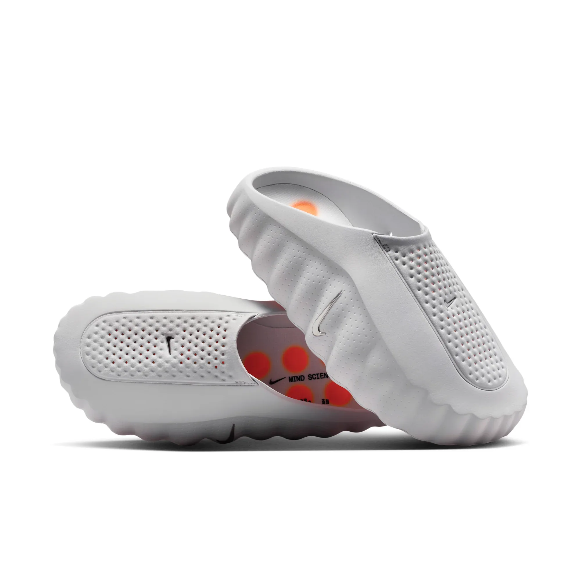 Nike Mind 001