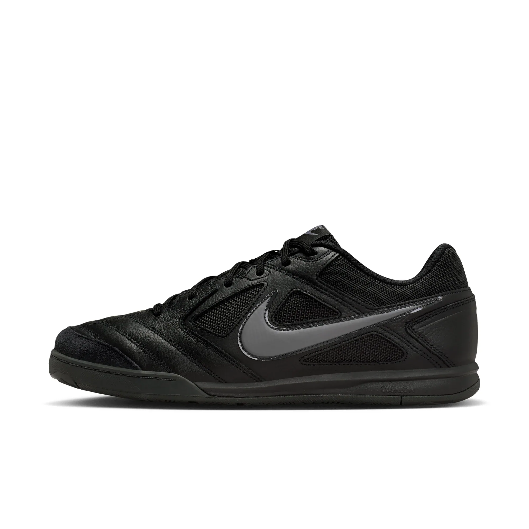 Nike Gato