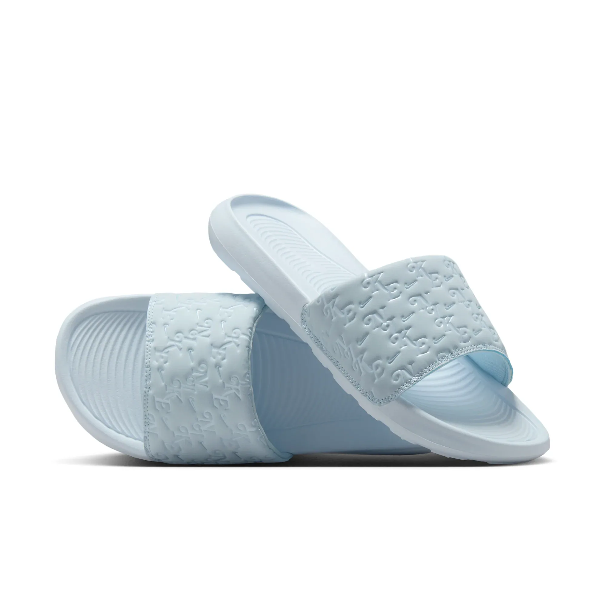 Nike Victori One