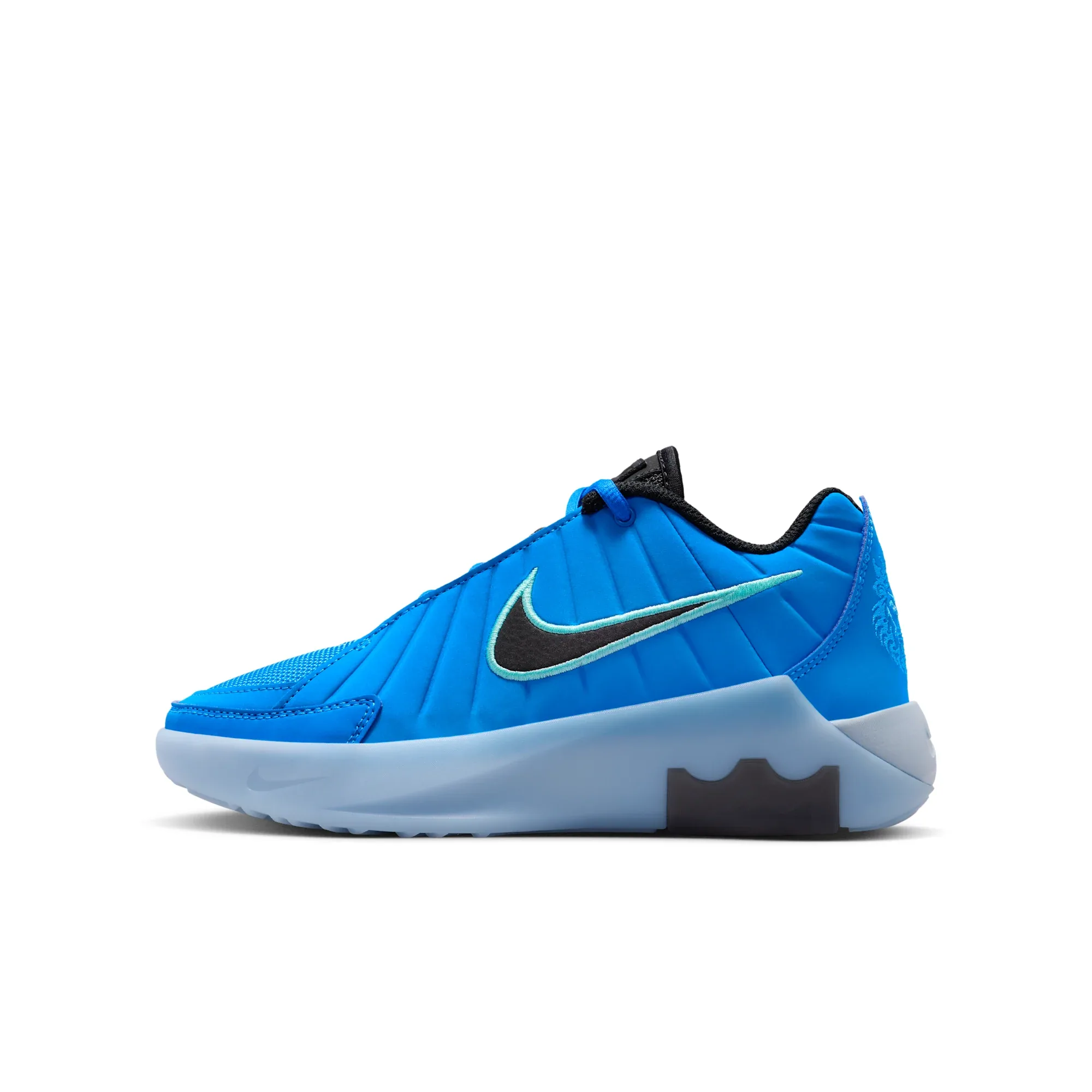 LeBron Witness 9