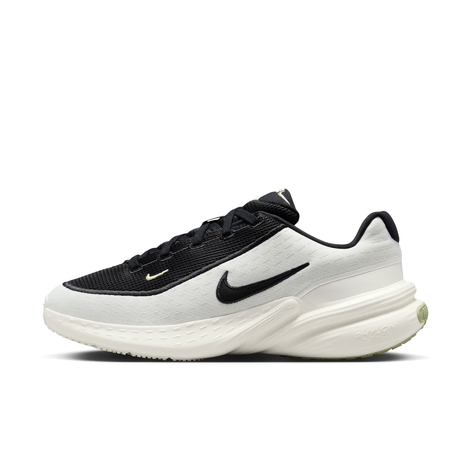 Nike Uplift SC