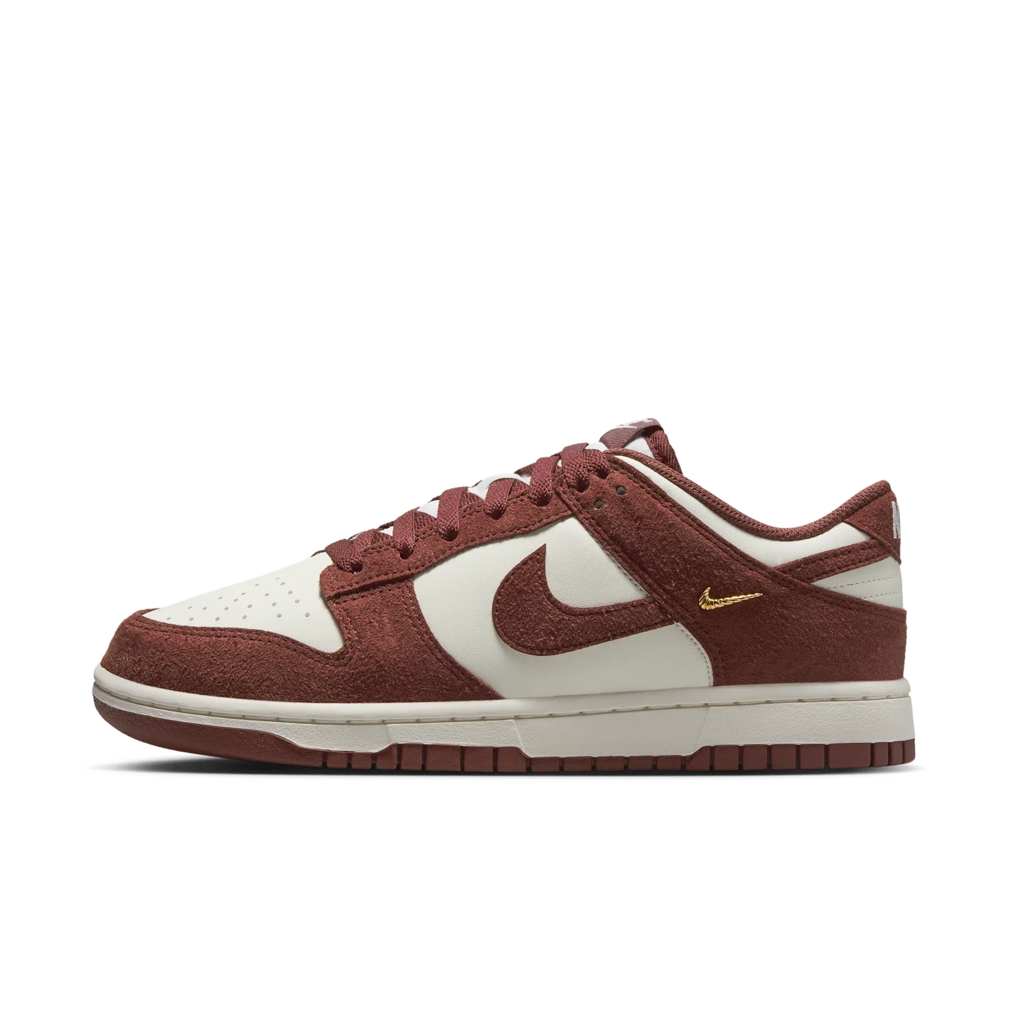 Nike Dunk Low Suede
