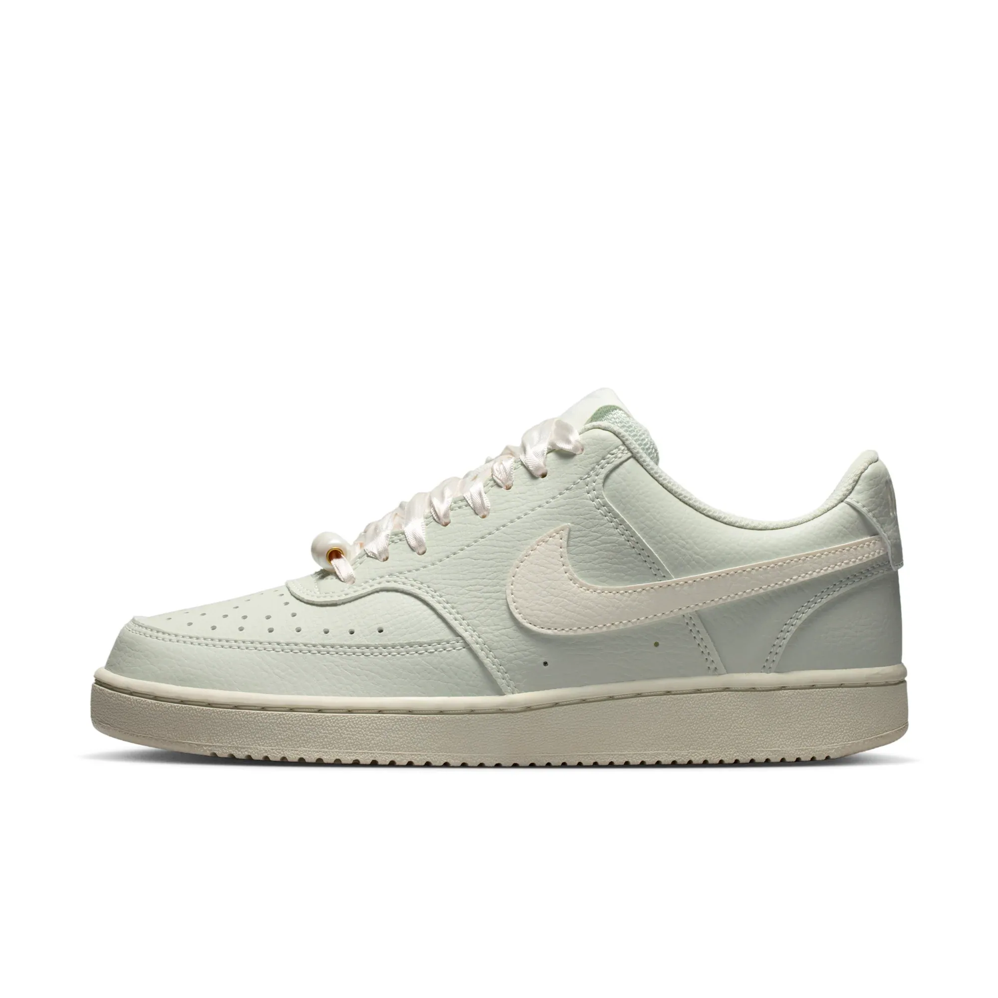 Nike Court Vision Low