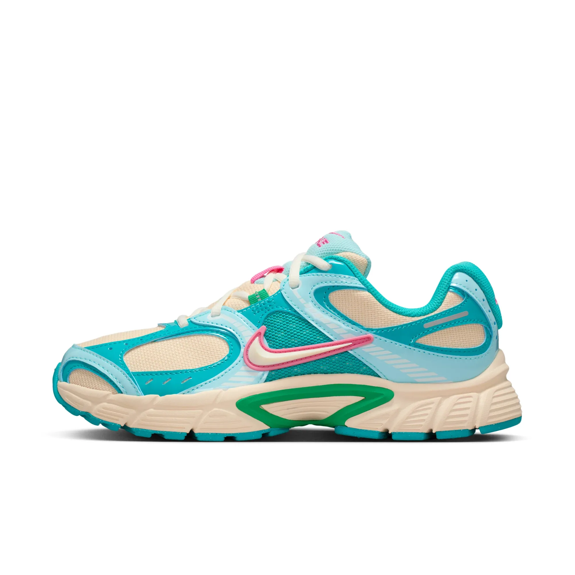 W NIKE V5 RNR