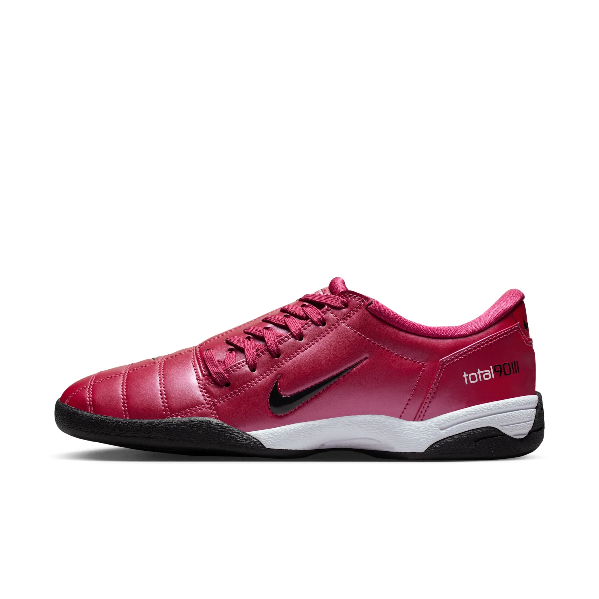 Nike Total 90