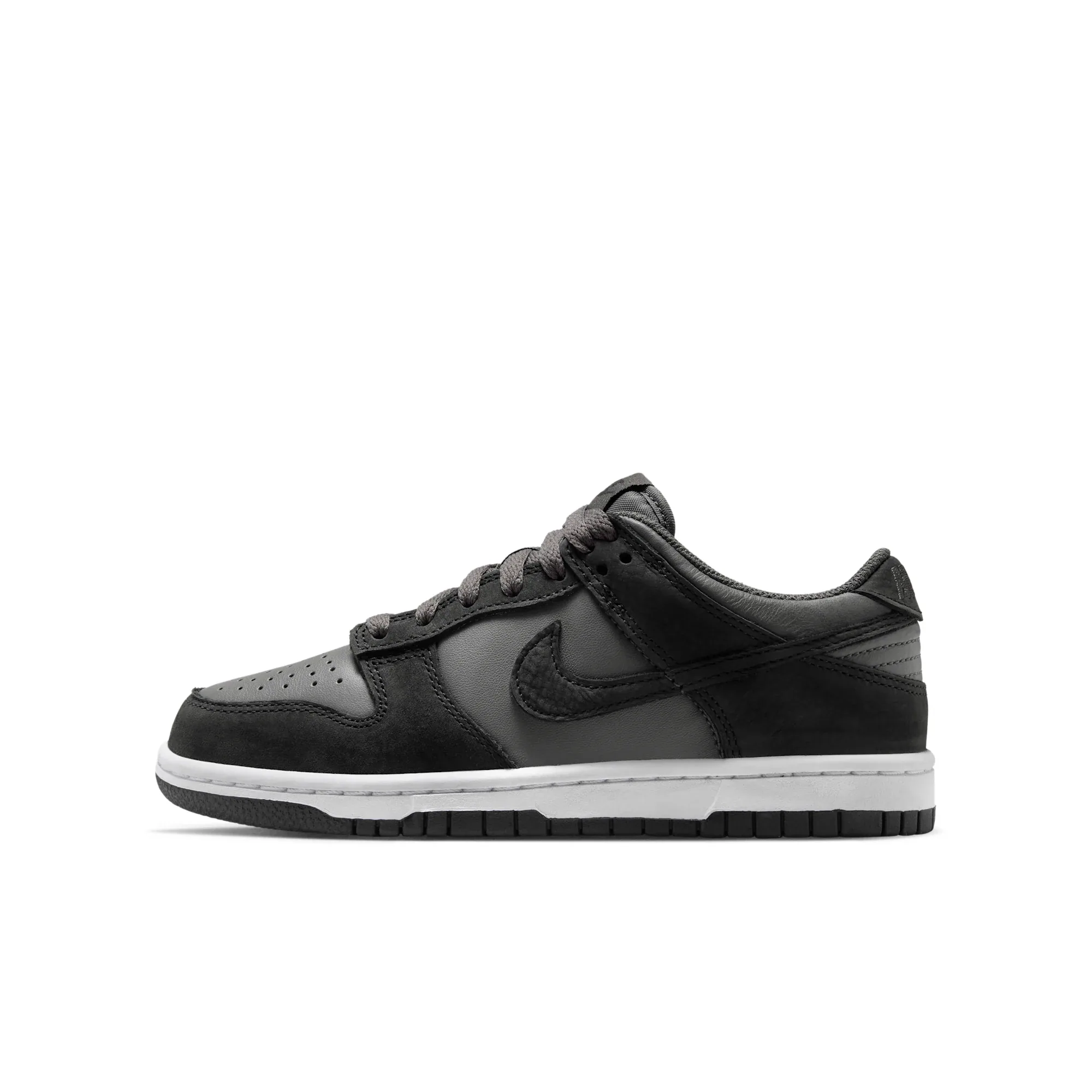 Nike Dunk Low SE