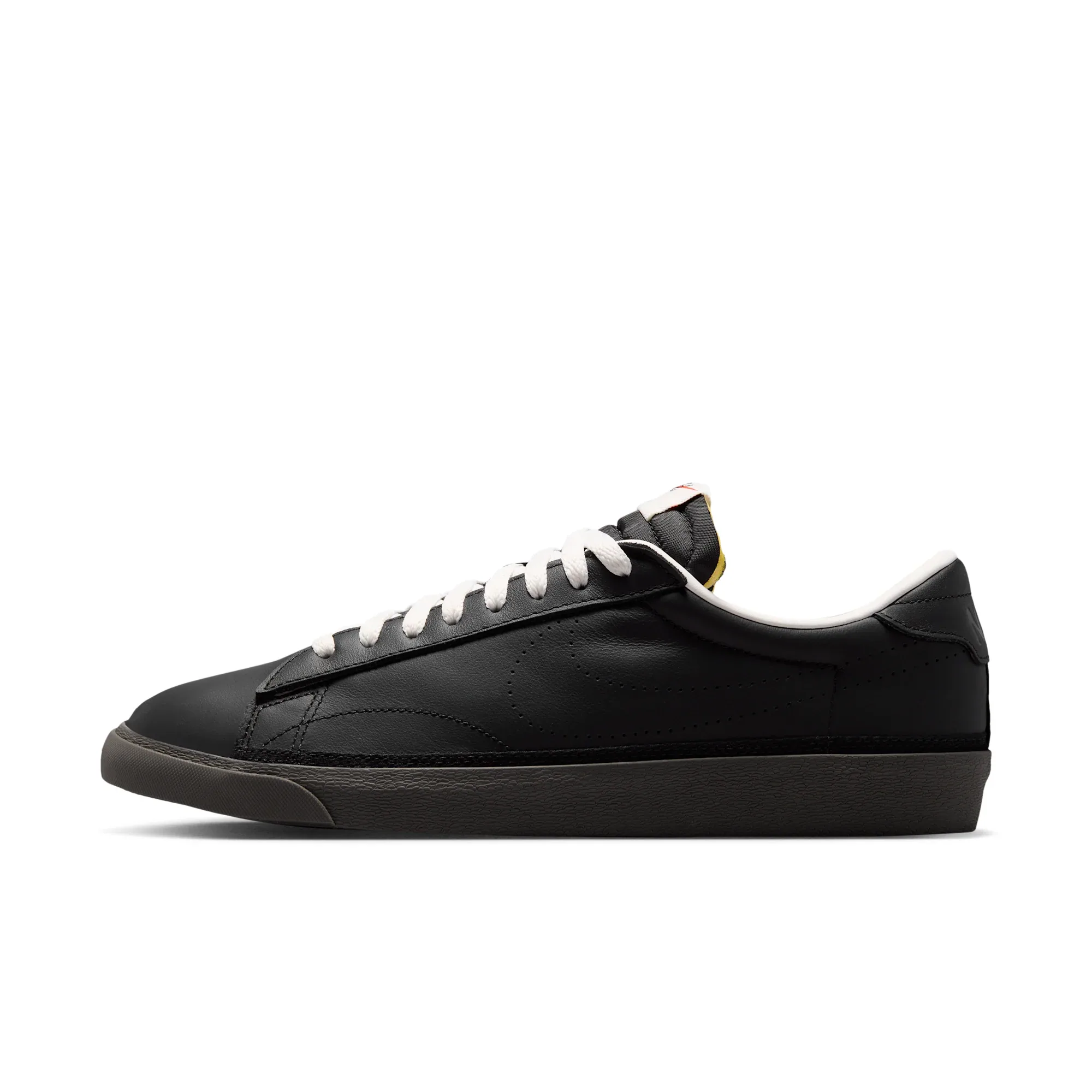 Nike Tennis Classic