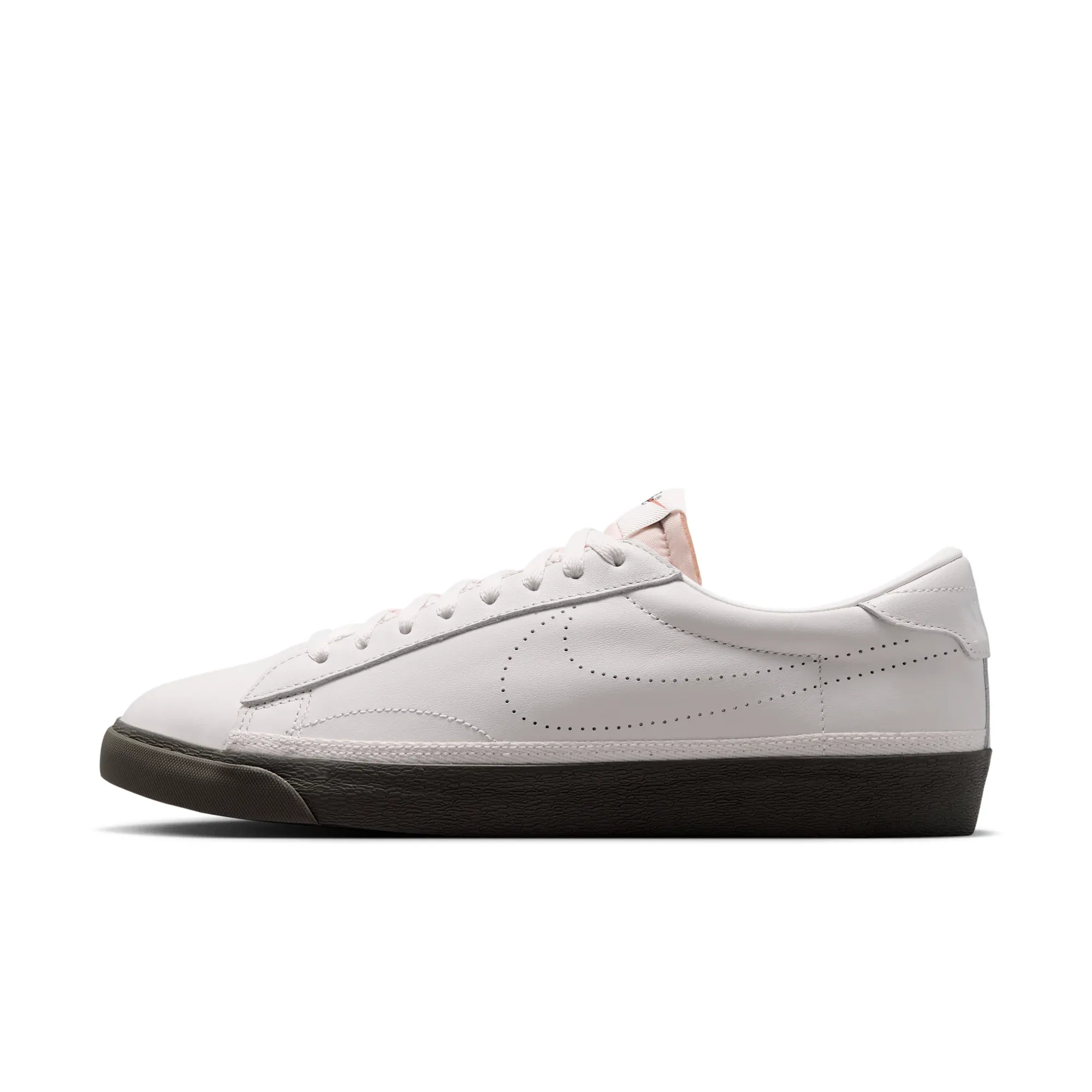 Nike Tennis Classic